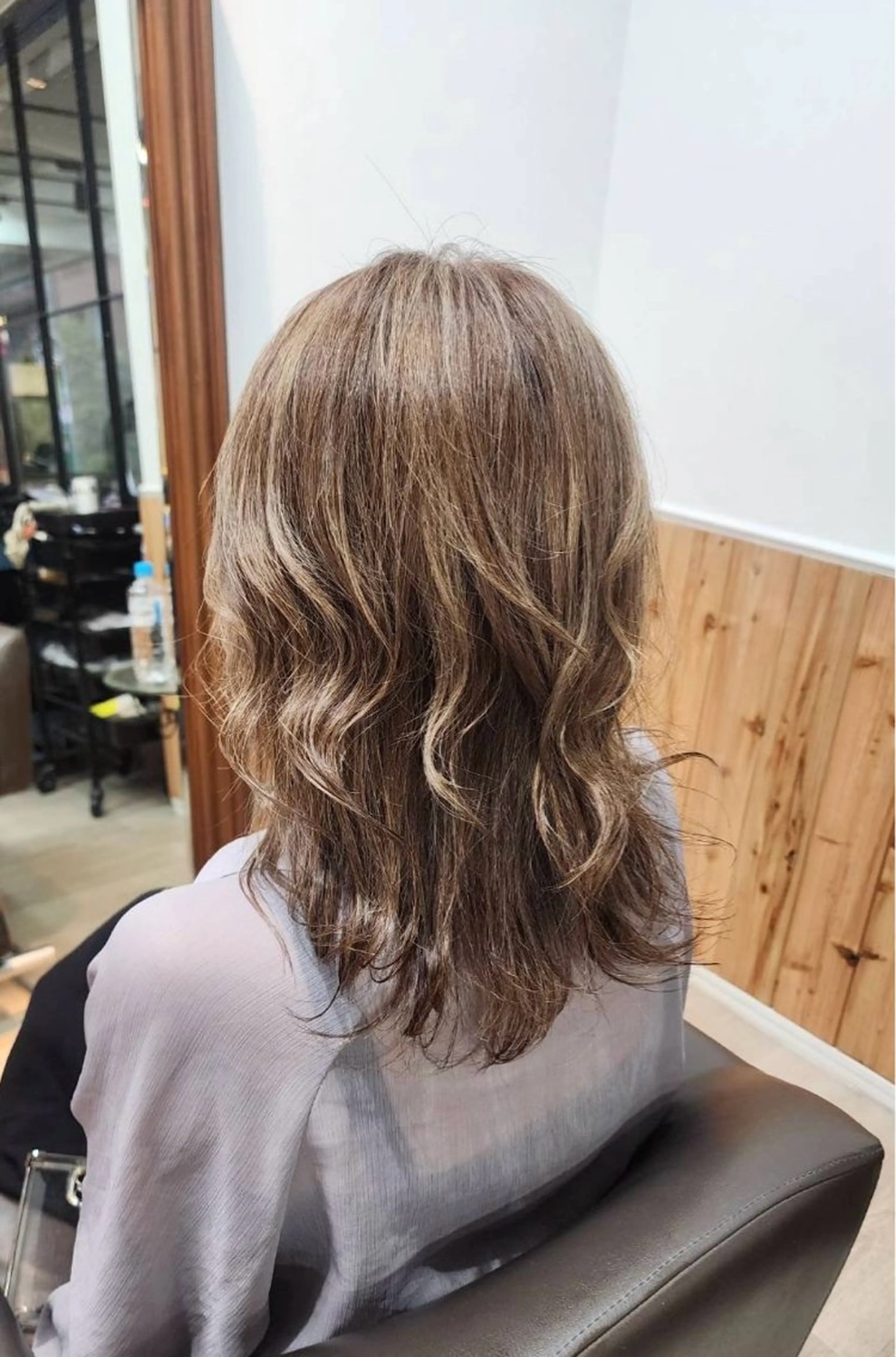 ミディアム カラー カット ヘアカラー トリートメント Stastny by Lumi 日ノ出町店【スチャスティニーバイルミ】所属・縮毛矯正/カラー/ 似合わせ/JUNのヘアスタイル