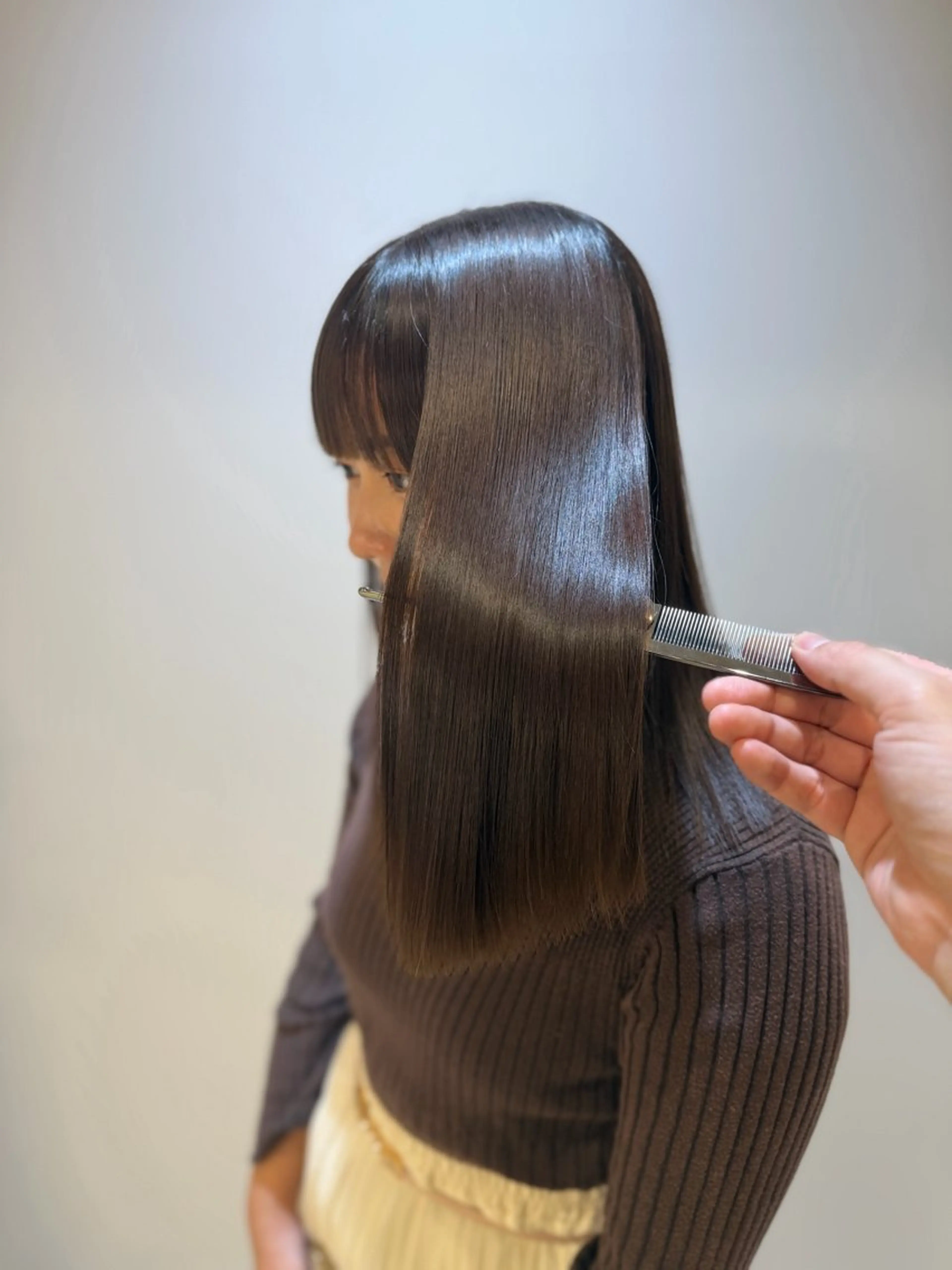 セミロング カラー パーマ ヘアカラー 縮毛矯正 髪質改善/縮毛矯正 /ブリーチ矯正/岡部のヘアスタイル