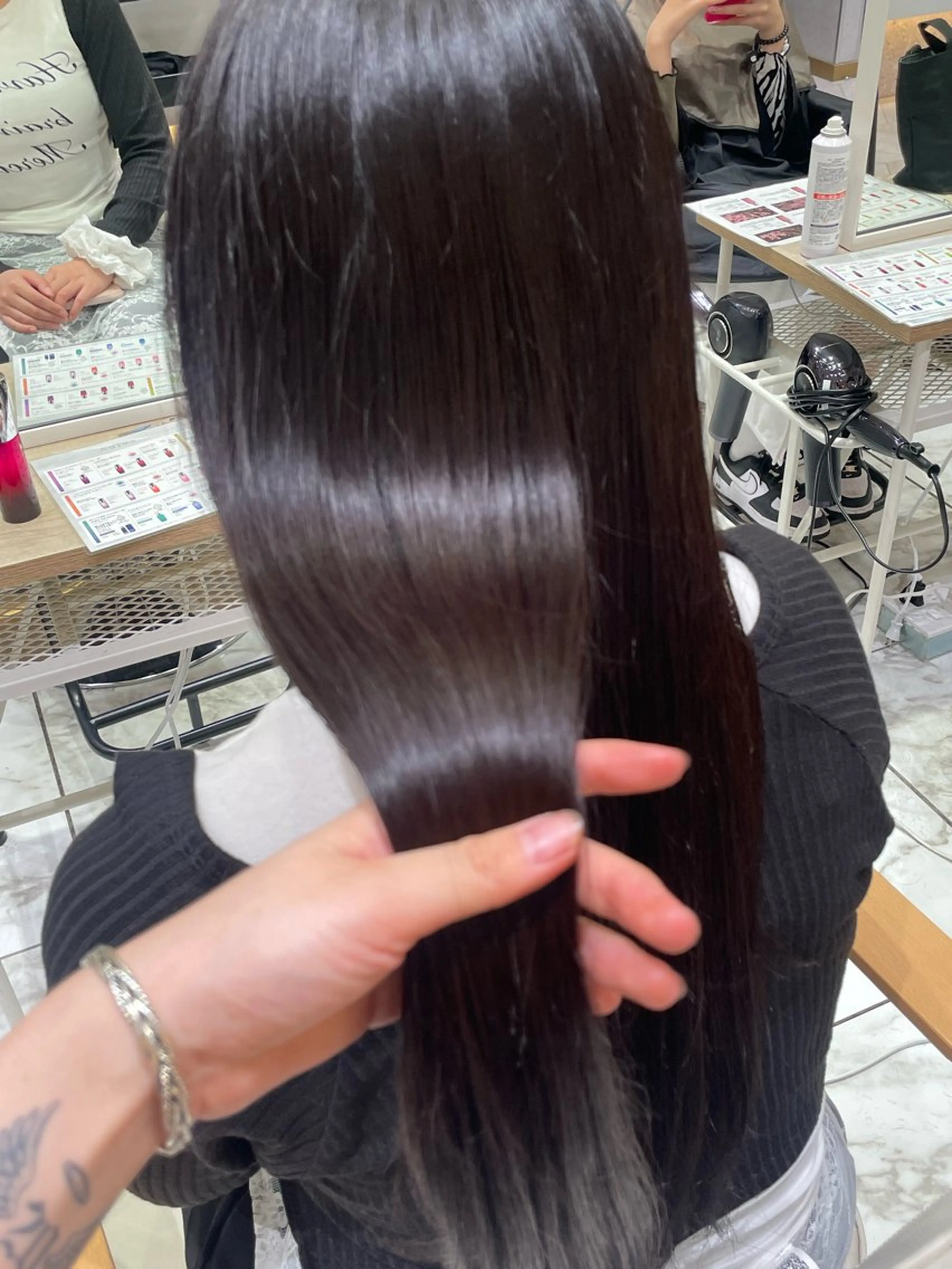カラー ブラウンカラー ダークブラウン 髪質改善 ヘアカラー トリートメント 似合わせNo.1/ sᴀᴋᴜʀᴀ🌸のヘアスタイル