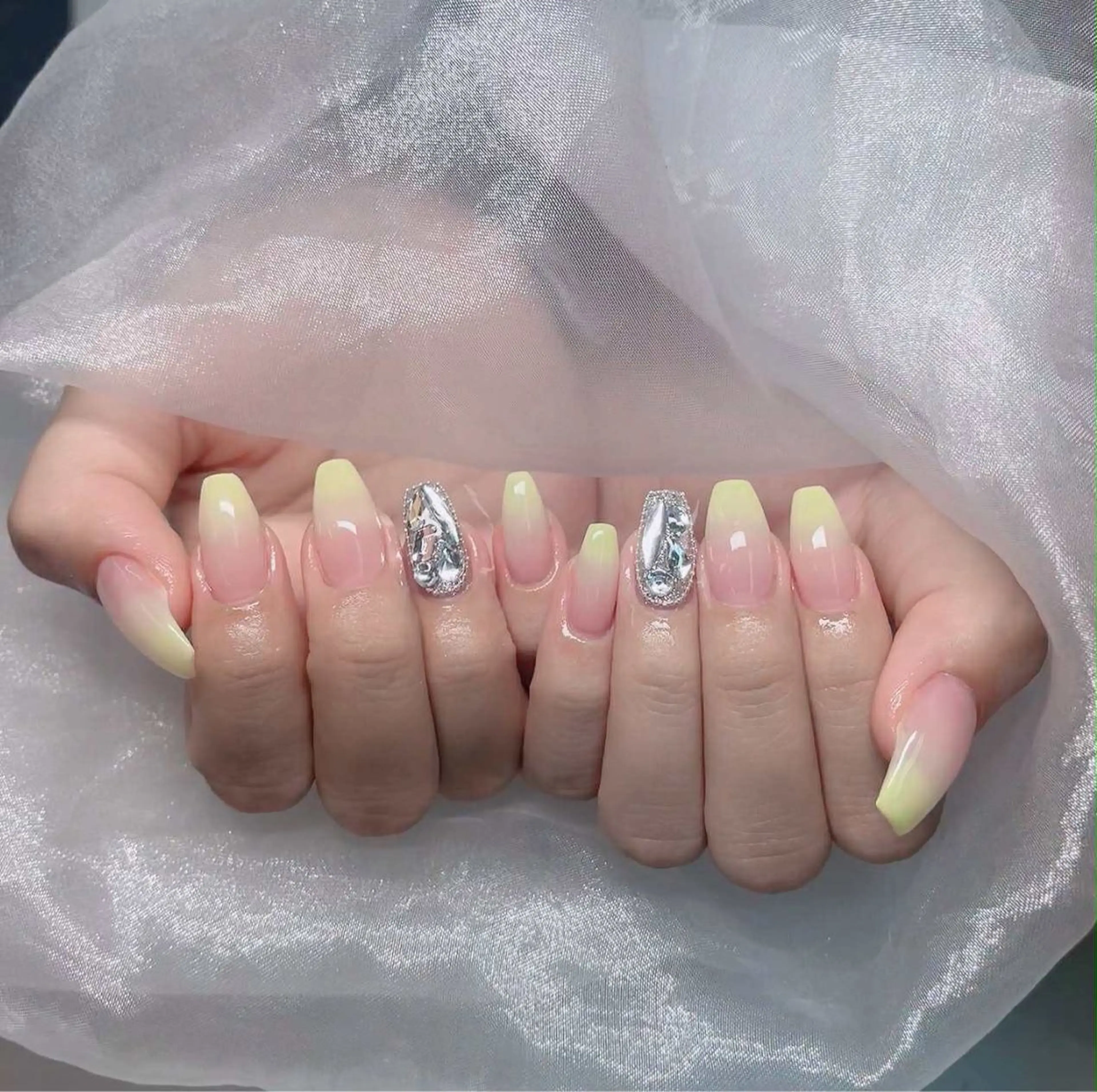 ネイル ハンドネイル RiNo Nail Salon所属・RinO Nail 大阪のネイルデザイン