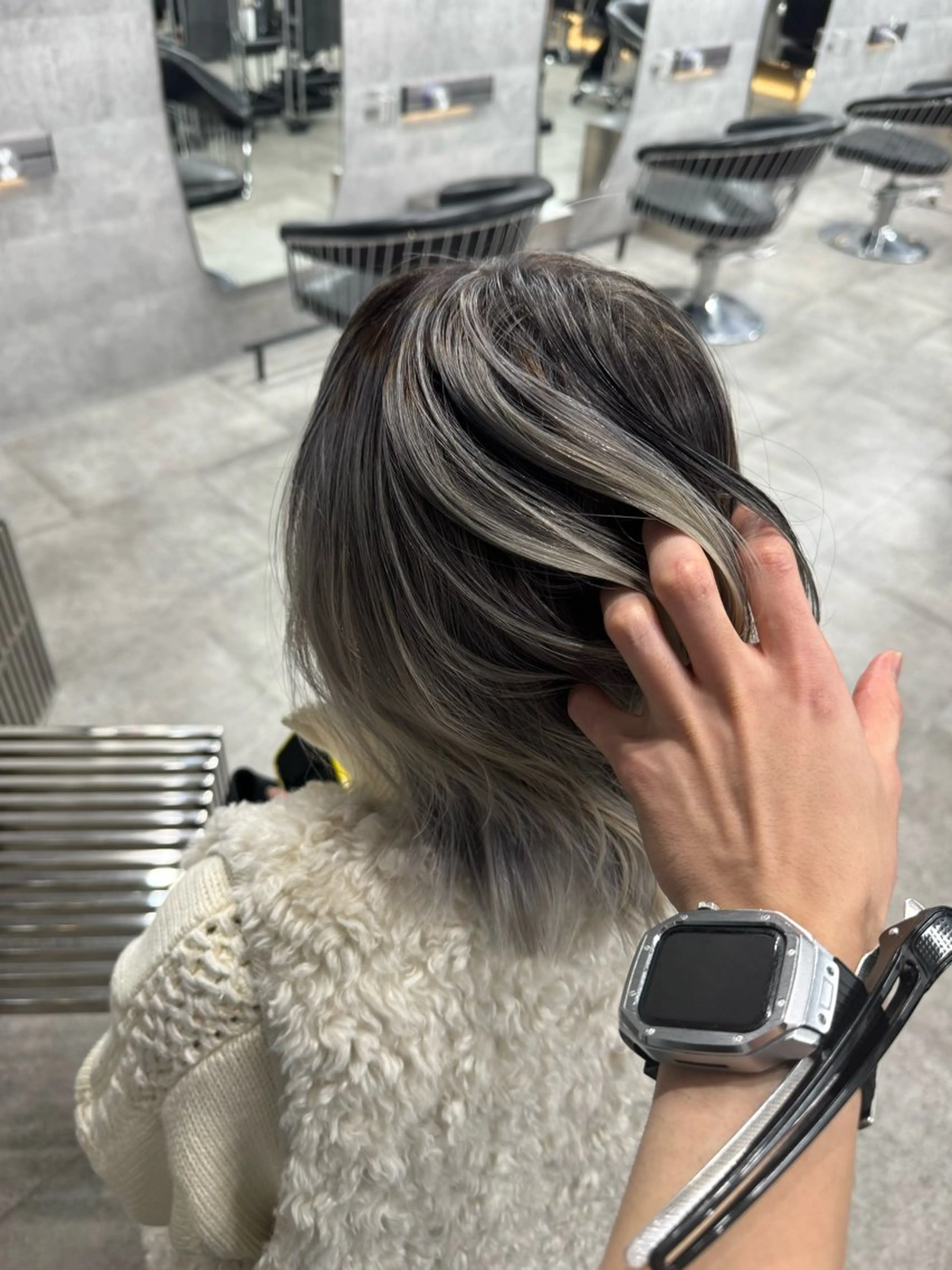 ショート カラー カット ヘアカラー NOOS omotesando所属・You⚡️髪質改善/ レイヤーカット/ボブのヘアスタイル