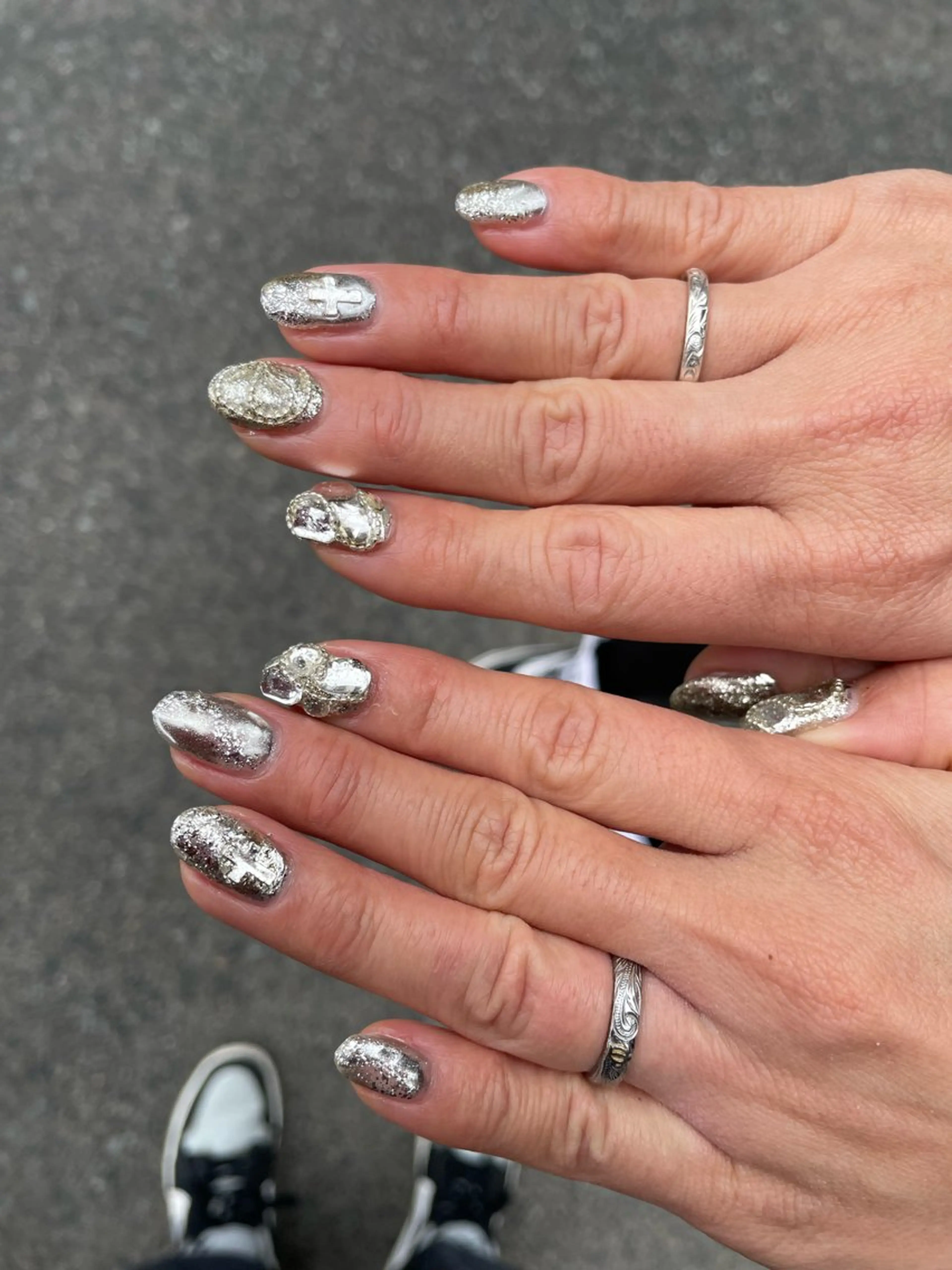 ネイル ハンドネイル CRAZY NAILのネイルデザイン