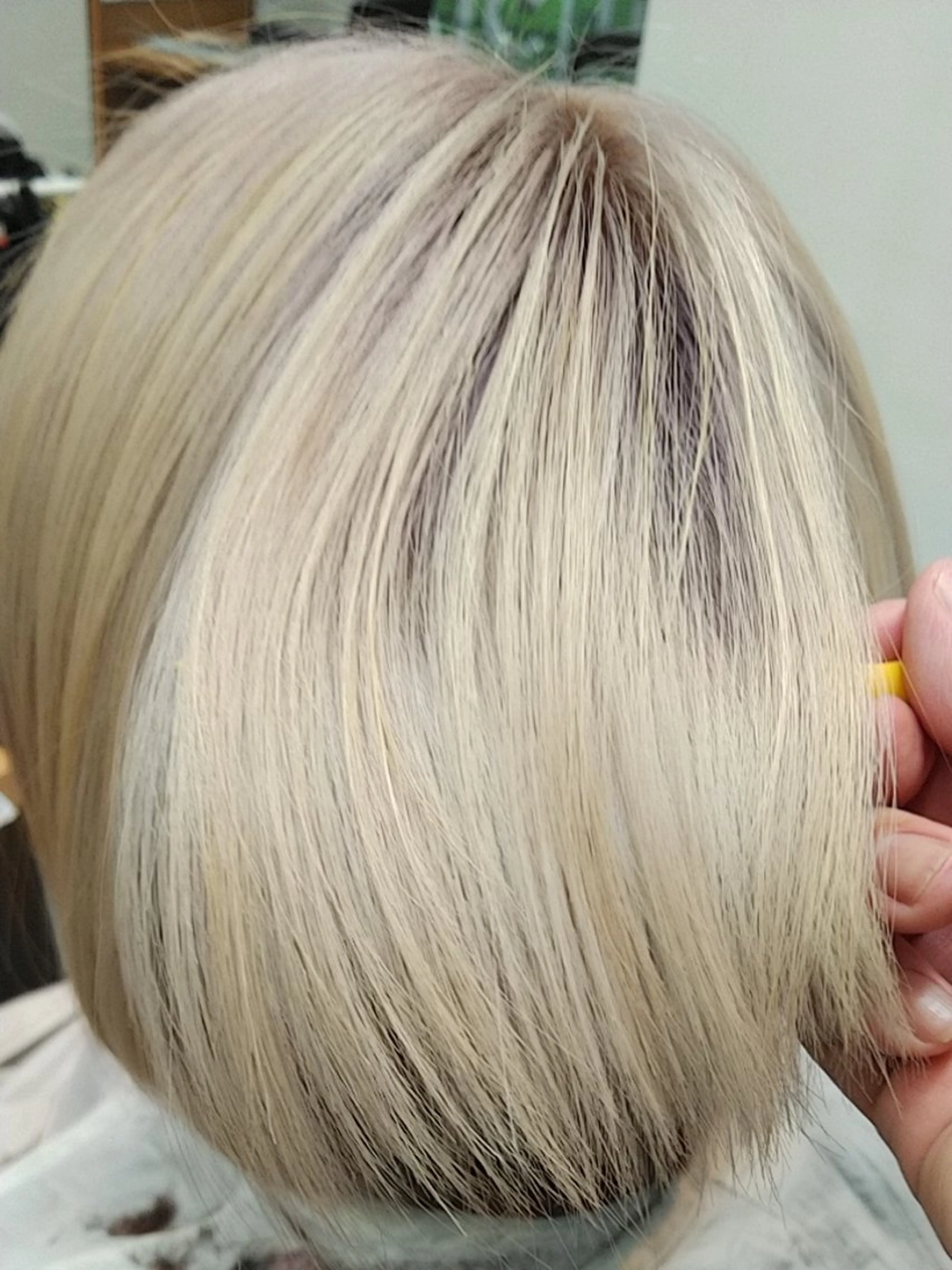 カラー 黒髪 ブリーチ カット ヘアカラー トリートメント Share Salon JAM machida所属・ヘッドスパと髪質改善 の専門店 髙橋契二のヘアスタイル