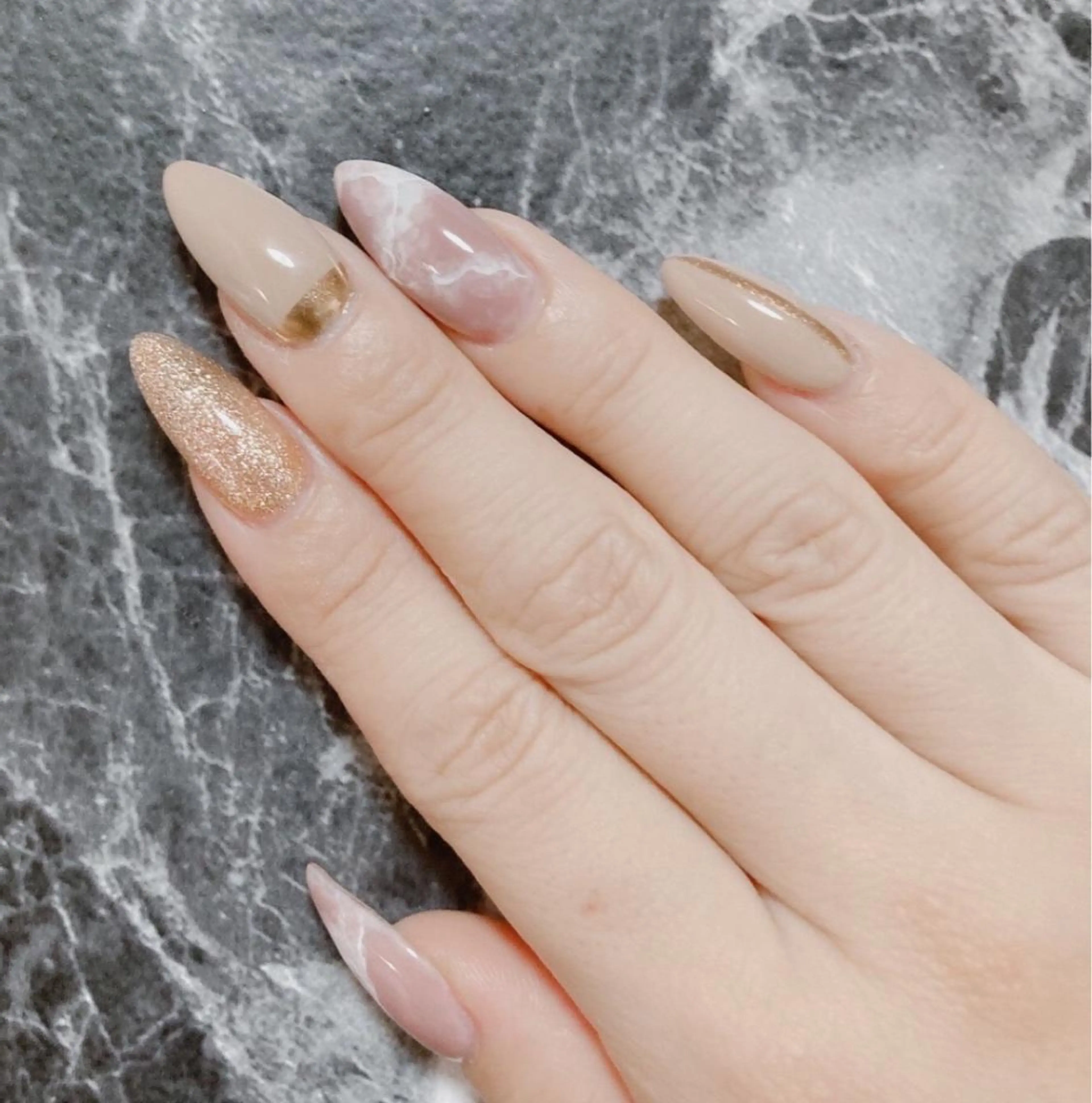 ネイル nailsalon asupida所属・nail salon asupidaのネイルデザイン