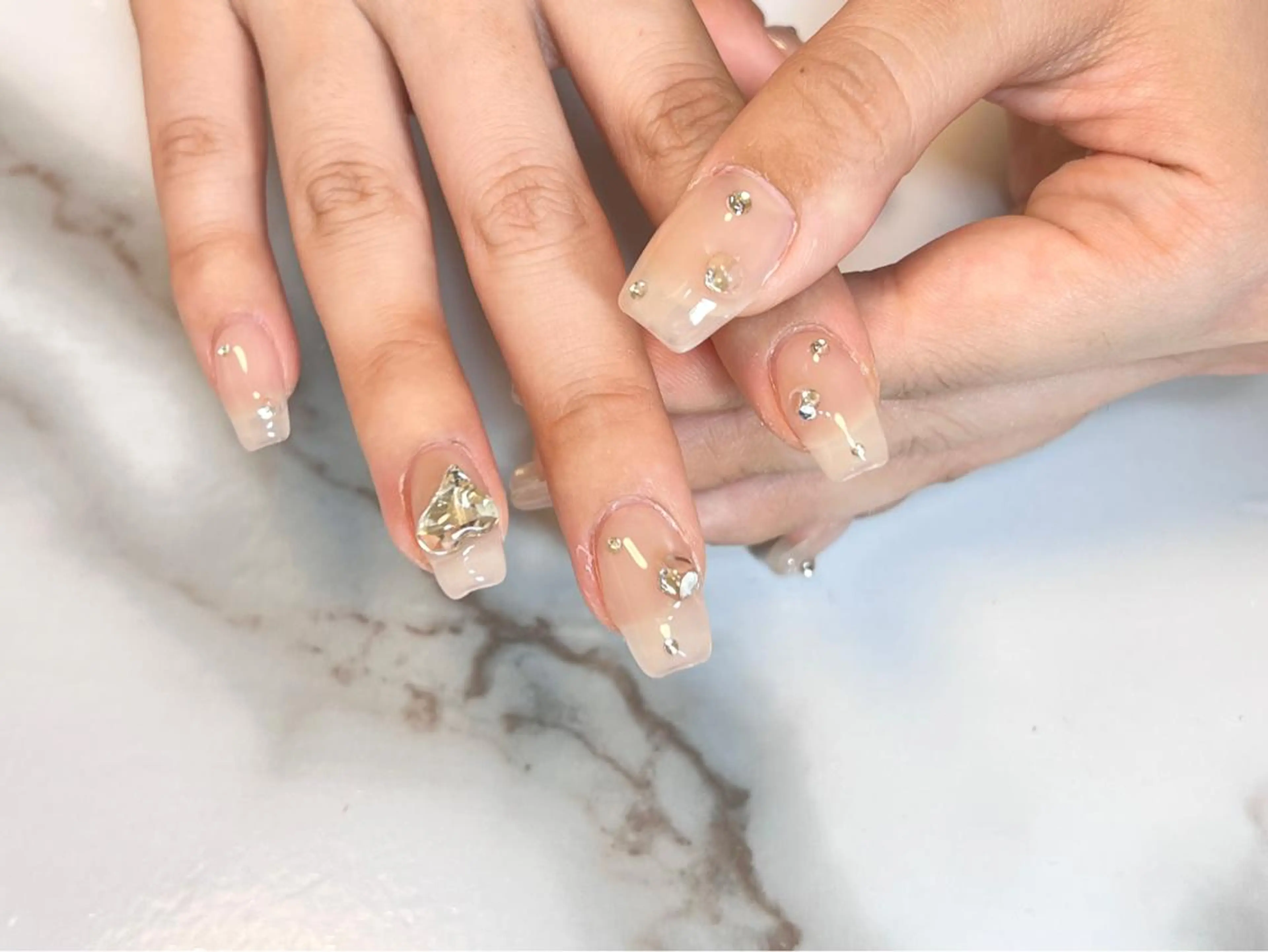 ネイル アートネイル クリアネイル フレンチネイル ジェルネイル ハート ネイリスト シンのネイルデザイン