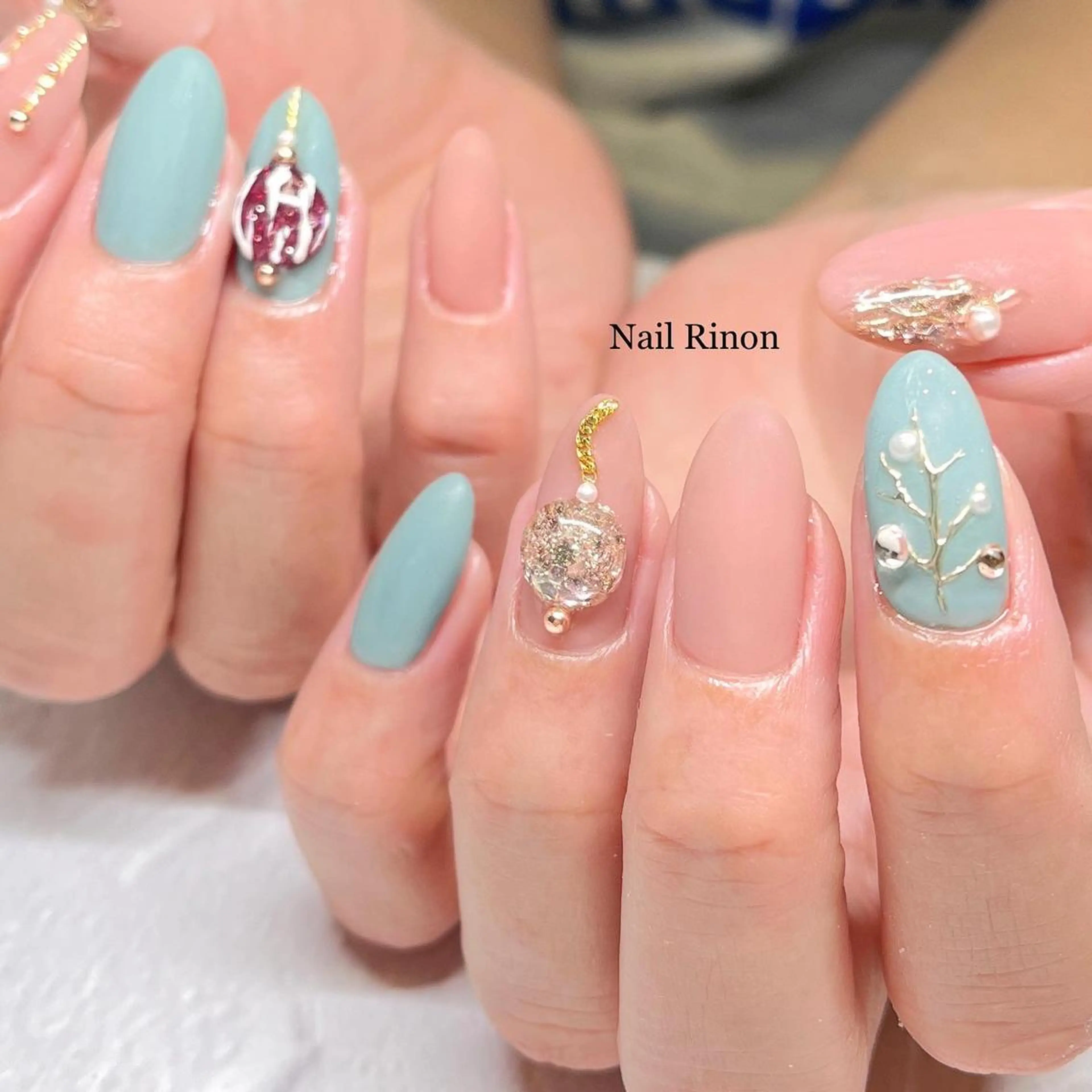 ネイル 冬ネイル クリスマス ハンドネイル Nail Rinonのネイルデザイン