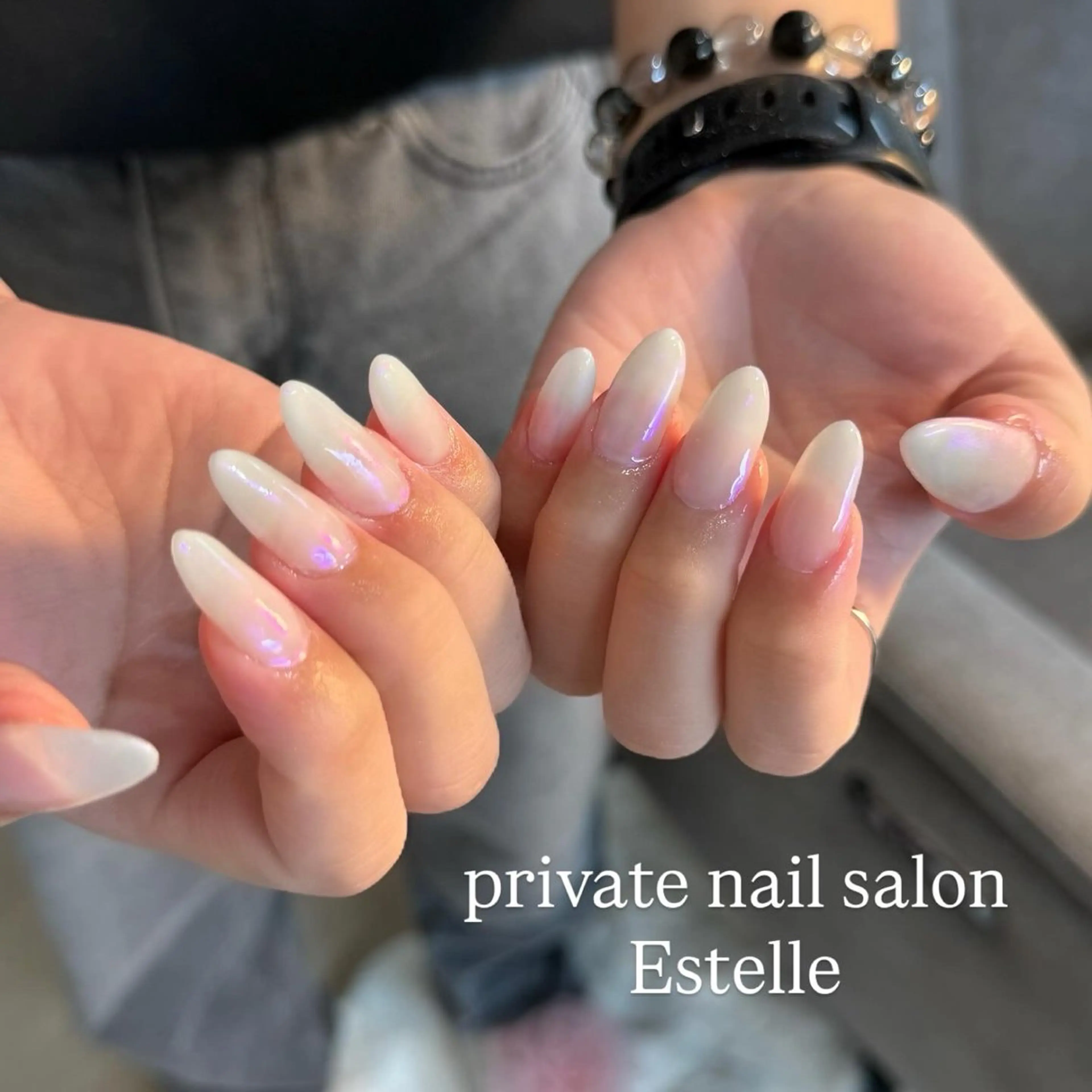ネイル ミラーネイル パープル シンプルネイル ホワイト ハンドネイル nail salon Estelleのネイルデザイン