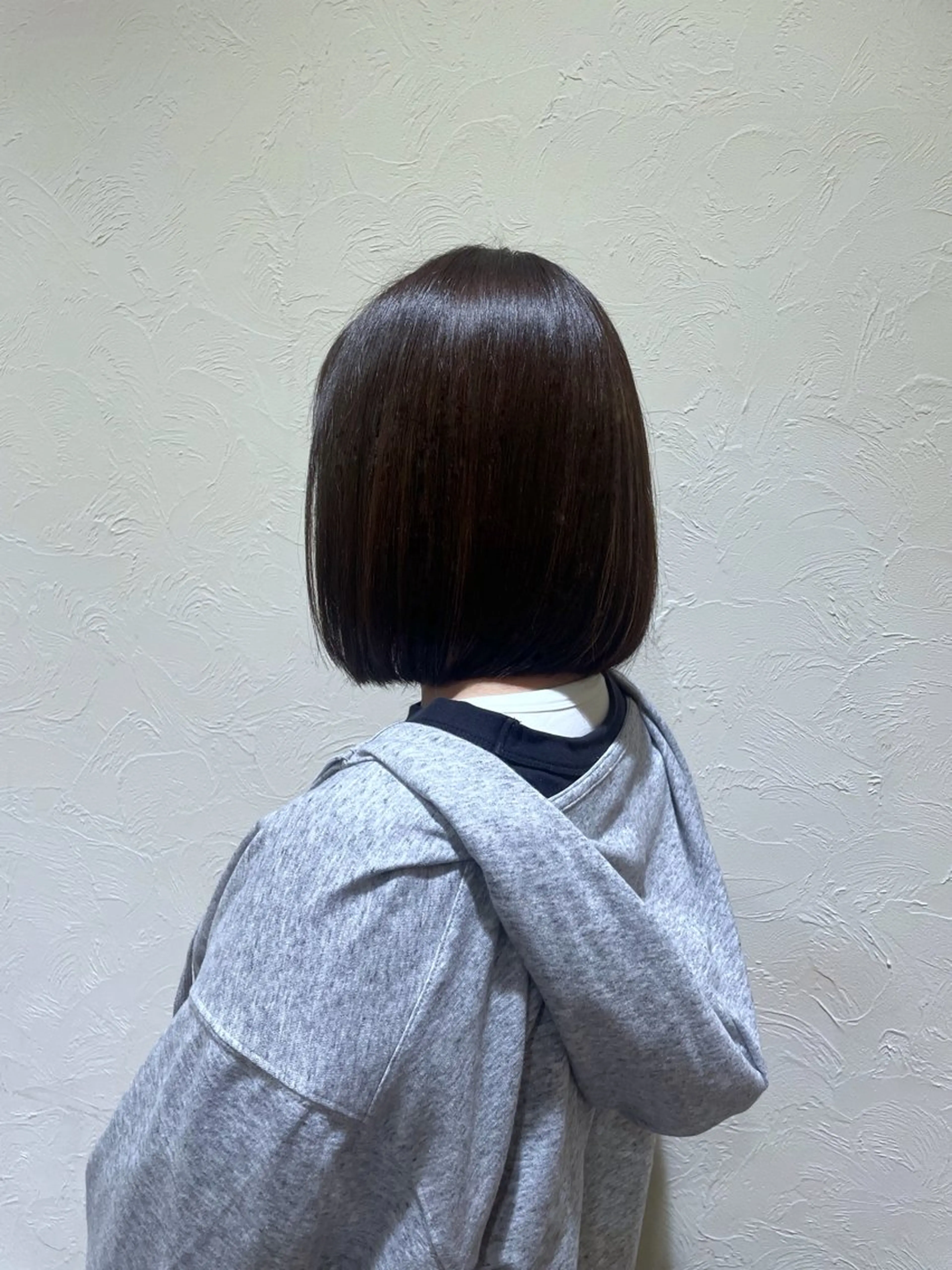ミディアム 縮毛矯正 トリートメント 西山 瑞希のヘアスタイル