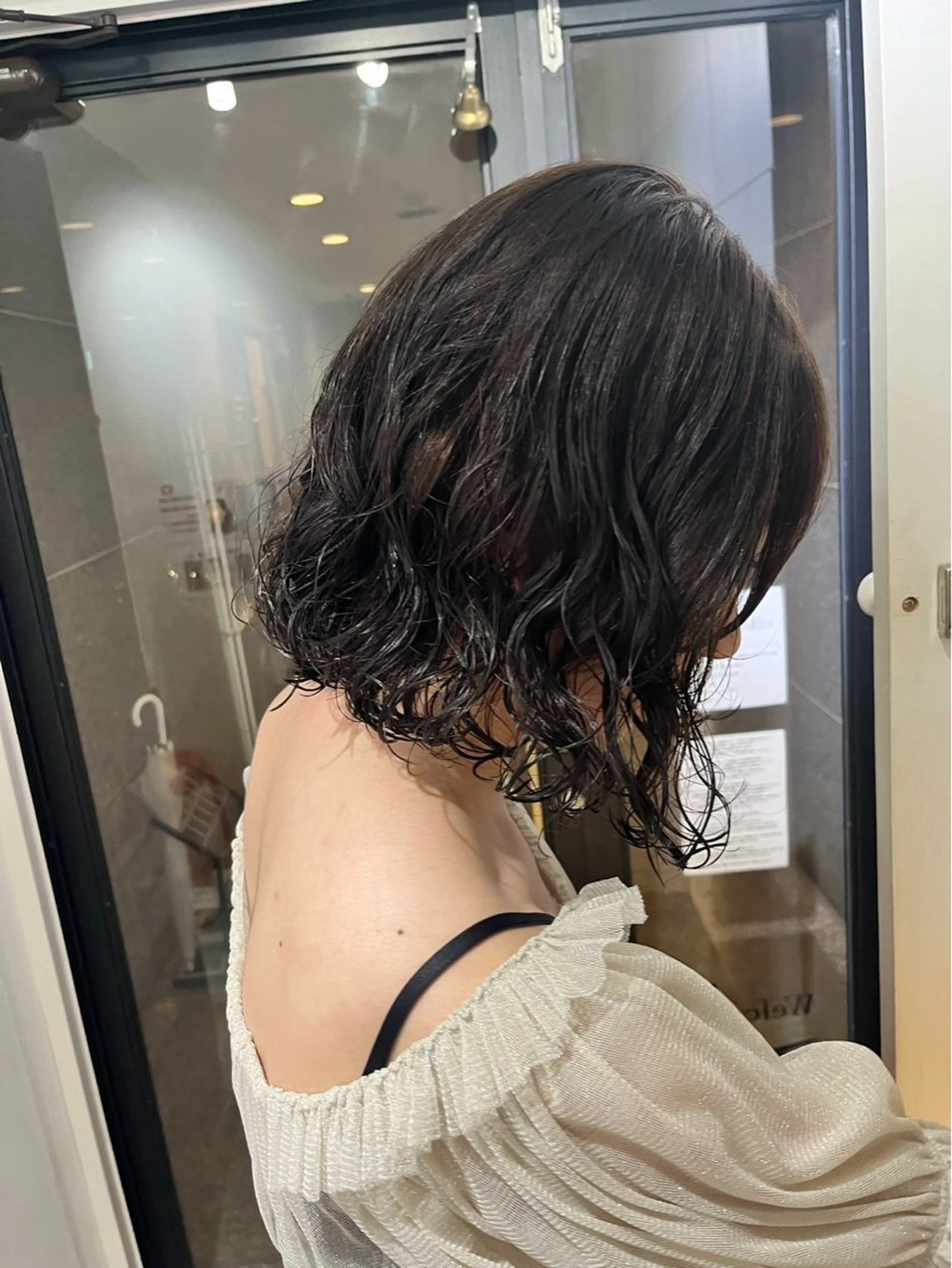 ミディアム パーマ モデル募集中‎🤍 山崎妃香のヘアスタイル