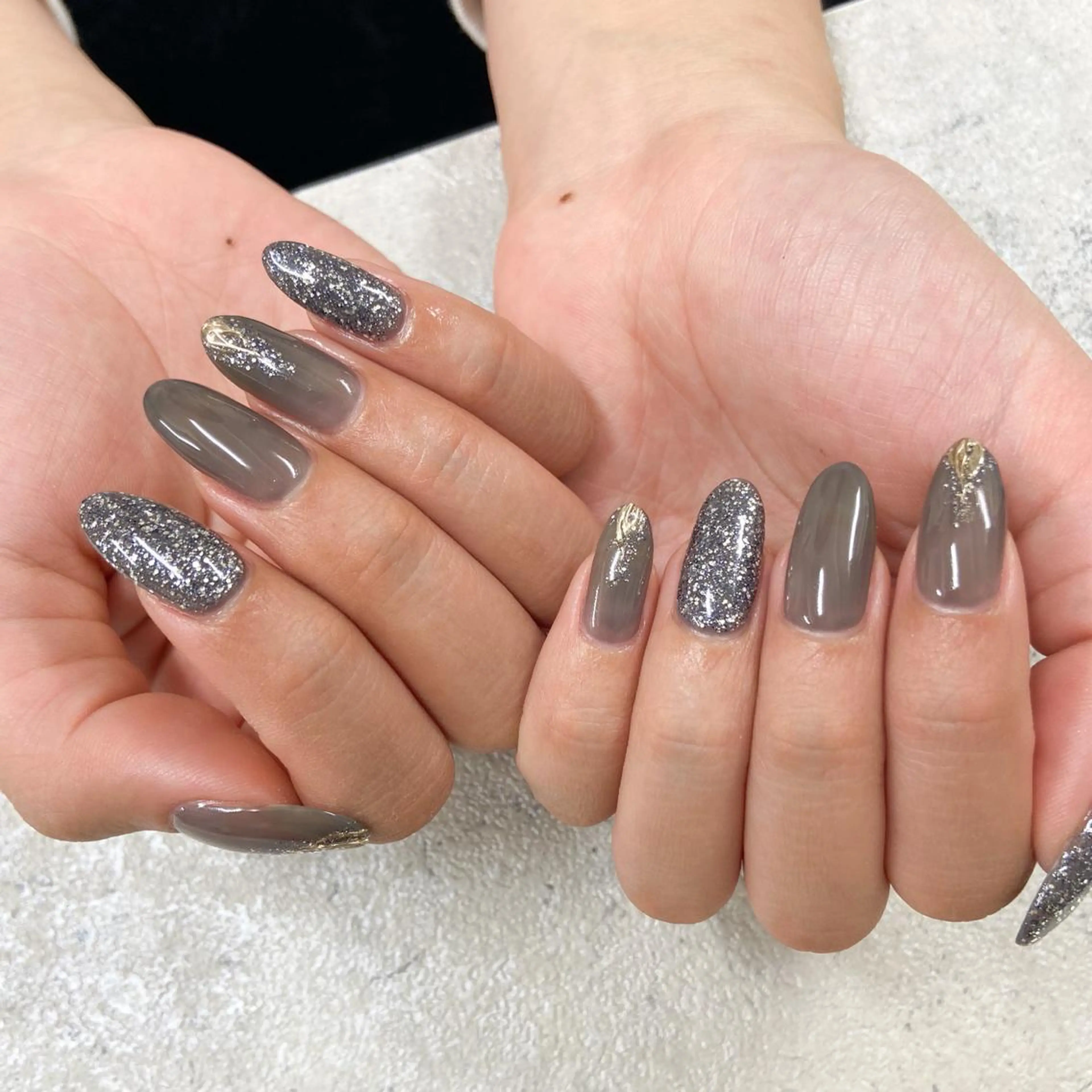 ネイル 黒沢 直子のネイルデザイン