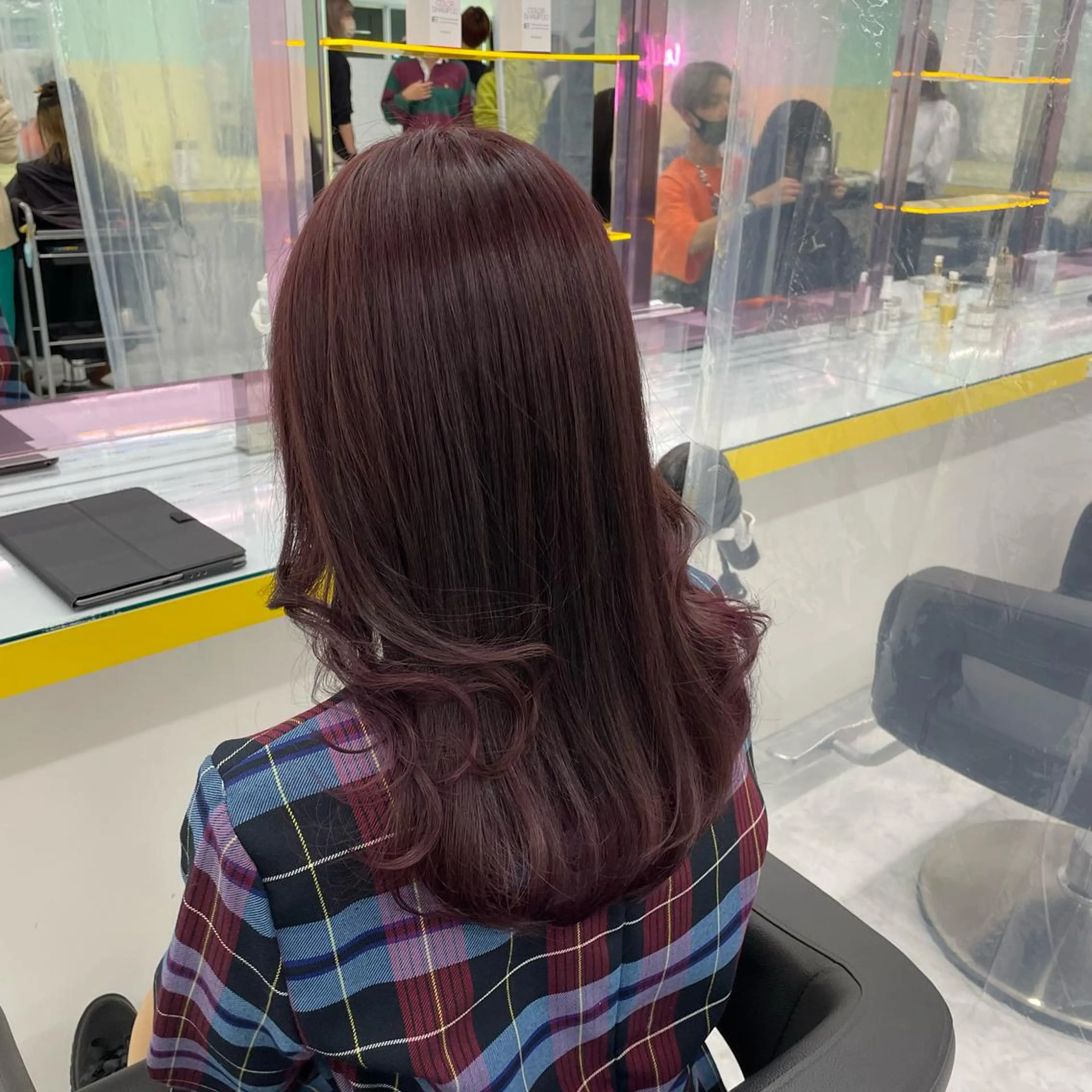 ショート カラー パーマ ヘアアレンジ メンズ アイブロウ 💜寒色特化 門脇誠弥💜のヘアスタイル