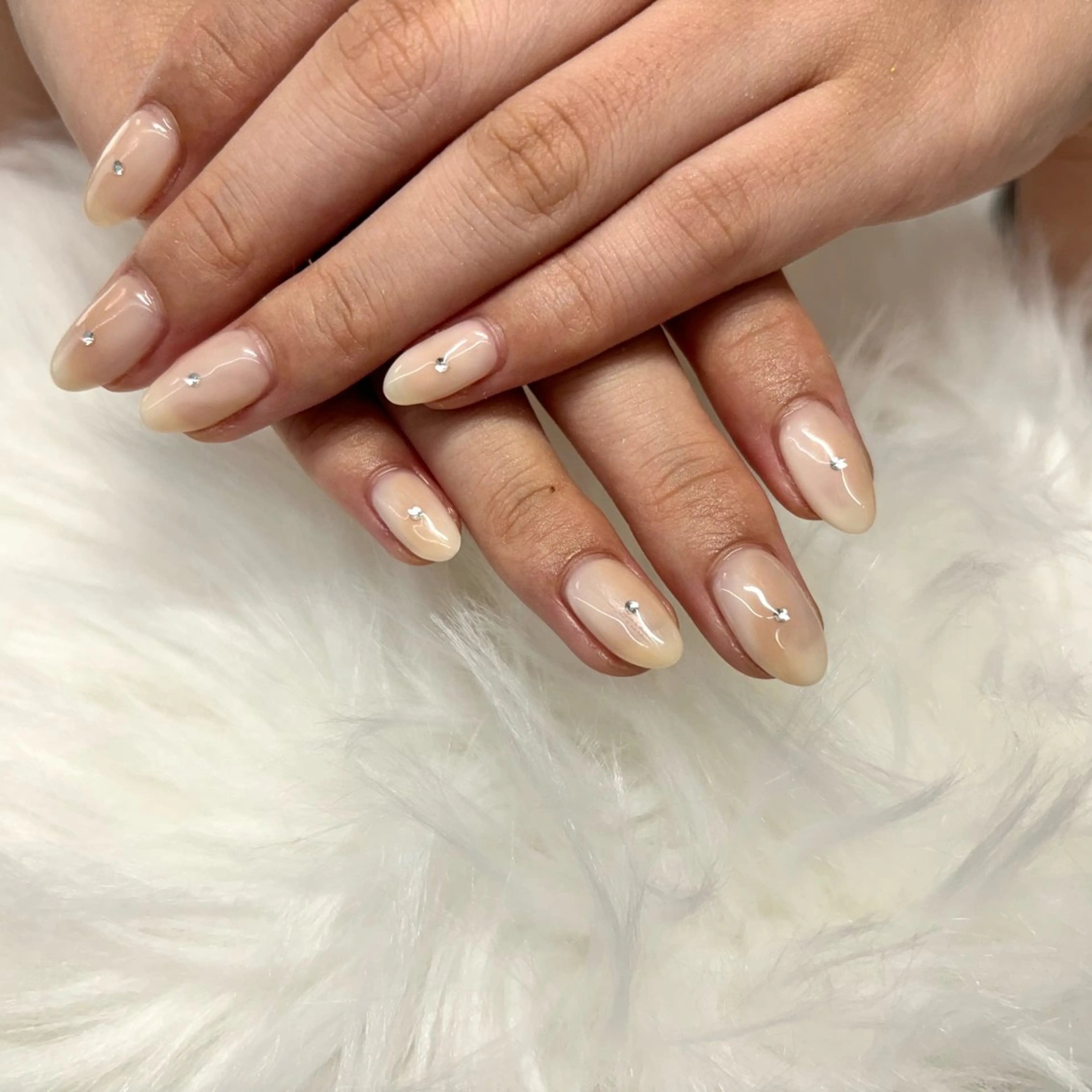 ネイル オフィスネイル シンプルネイル ハンドネイル SHIMA YURIEのネイルデザイン