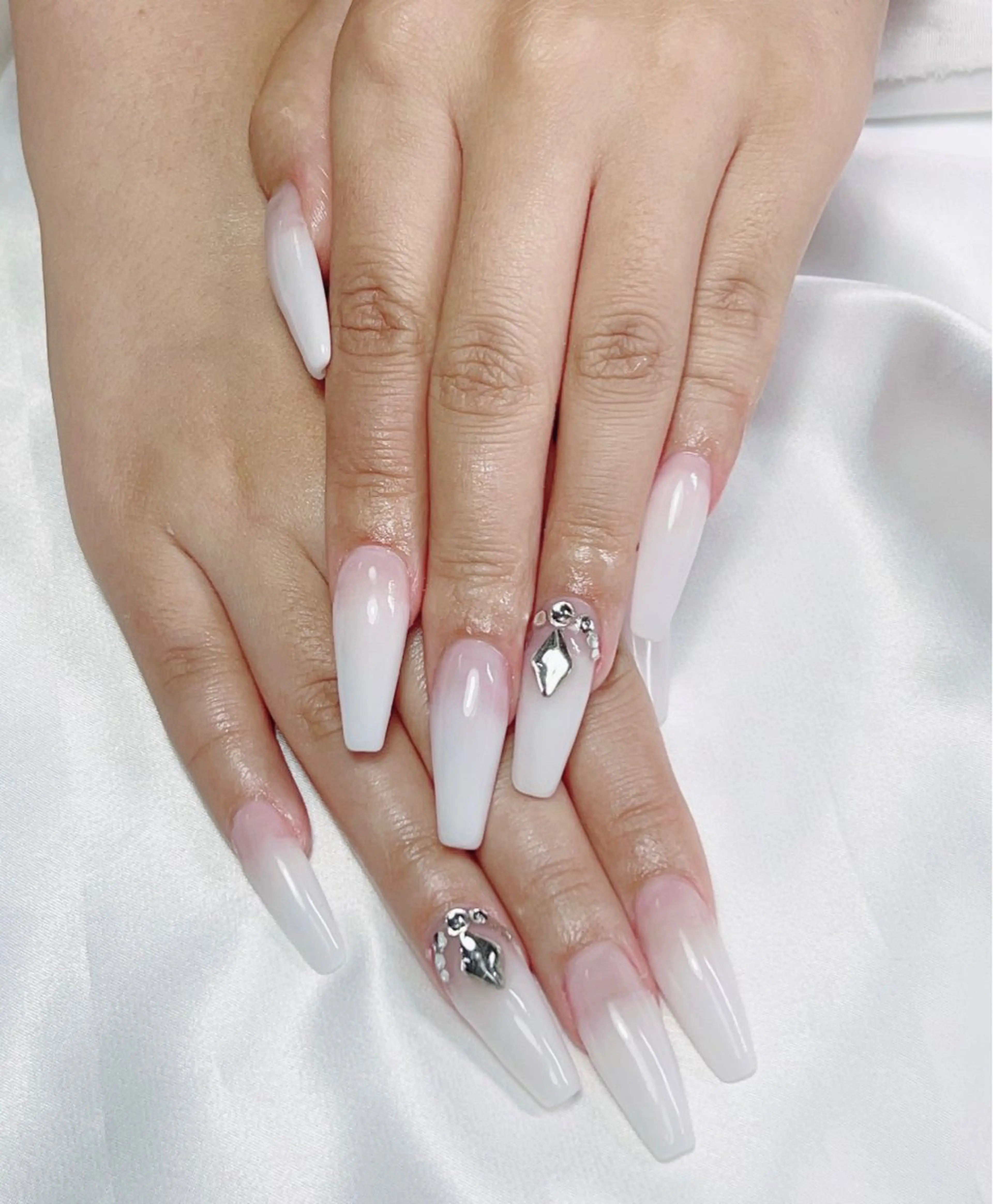 ネイル プレシャス所属・小川 ogawaのネイルデザイン