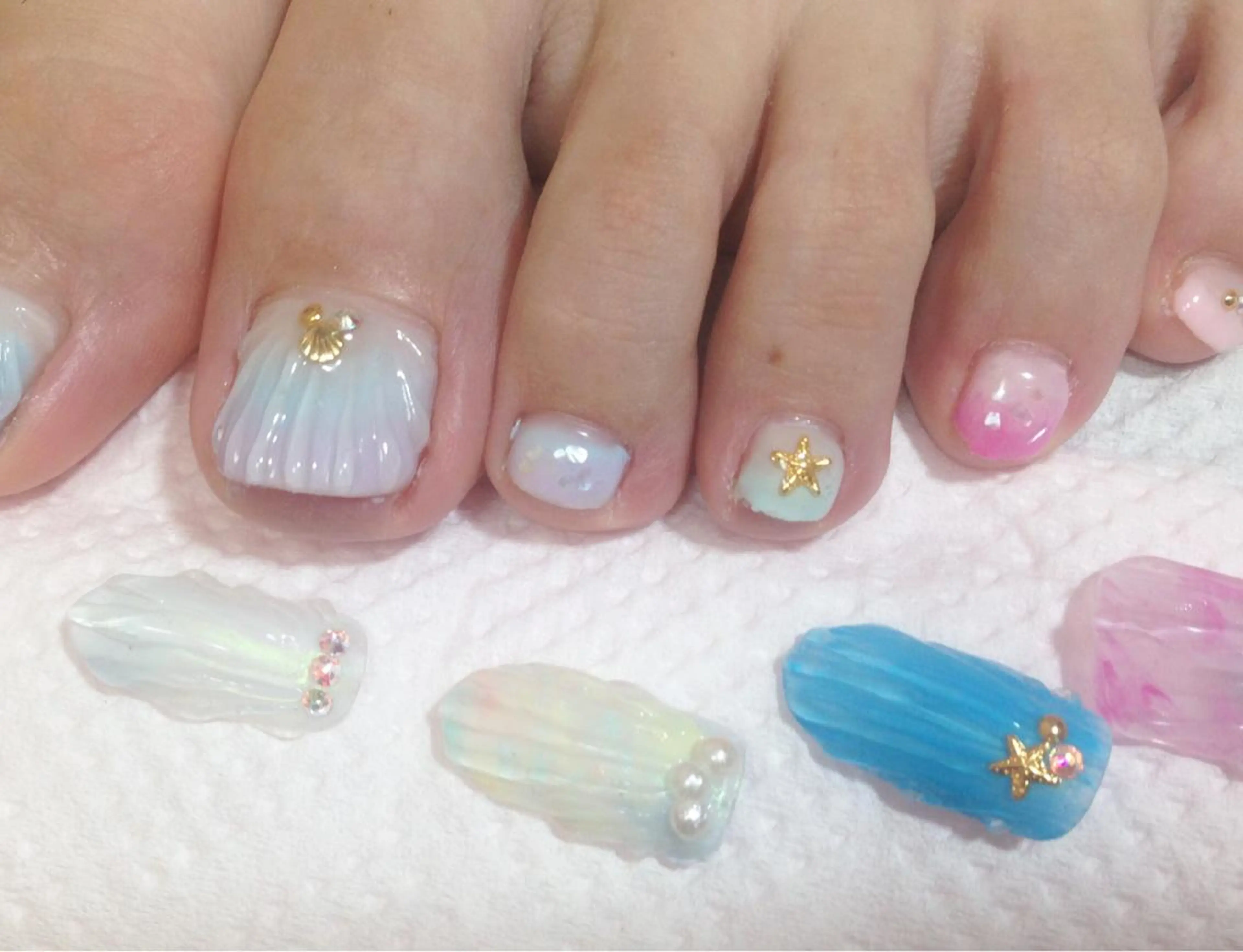 ネイル リラネイル所属・福田 美代子のネイルデザイン