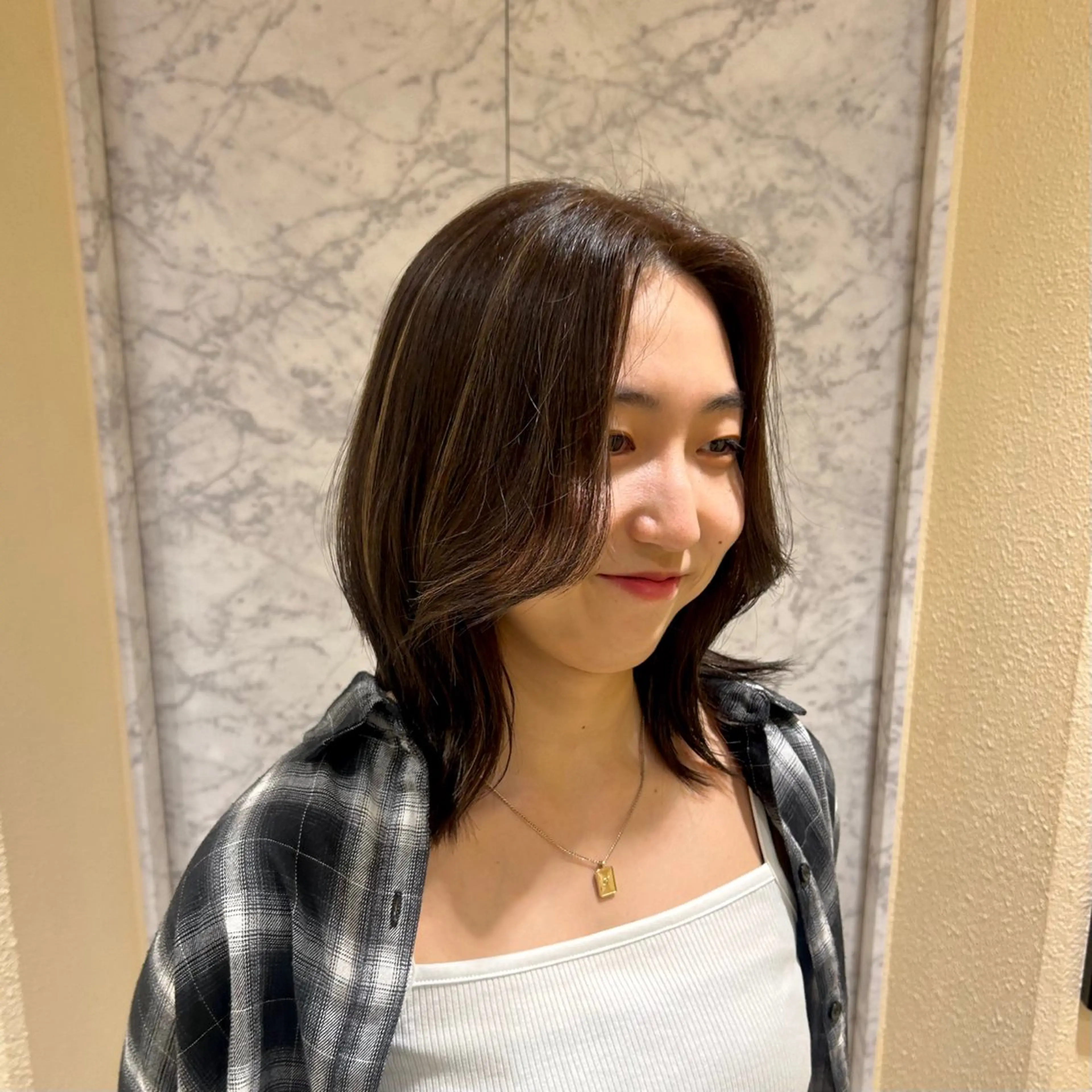 セミロング カラー カット 🫧透明感明るめカラ ー🫧大西あずきのヘアスタイル