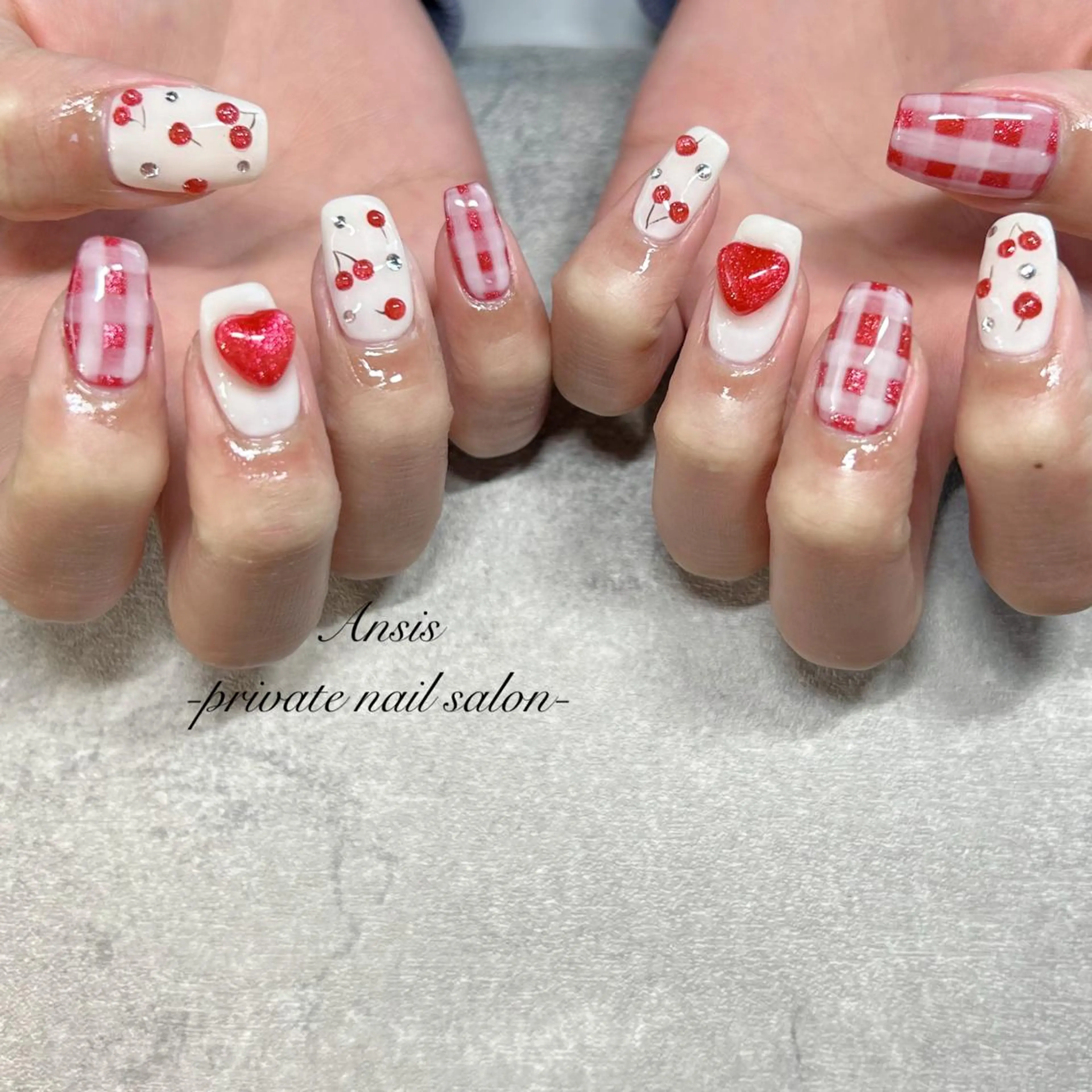 ネイル na kaのネイルデザイン