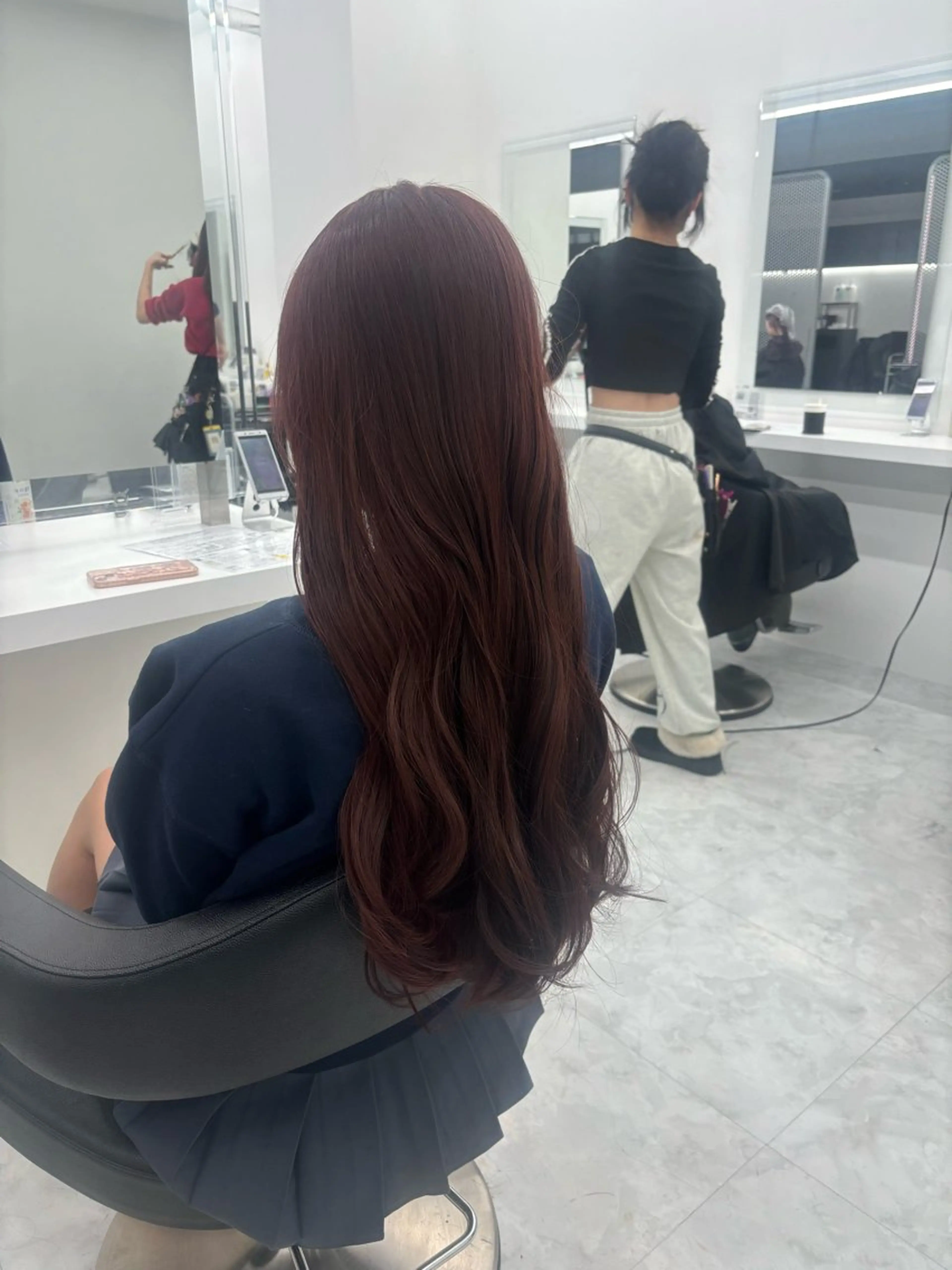 ロング カラー ヘアカラー 🤍レイヤー/顔周り 暖色hirari🤍のヘアスタイル