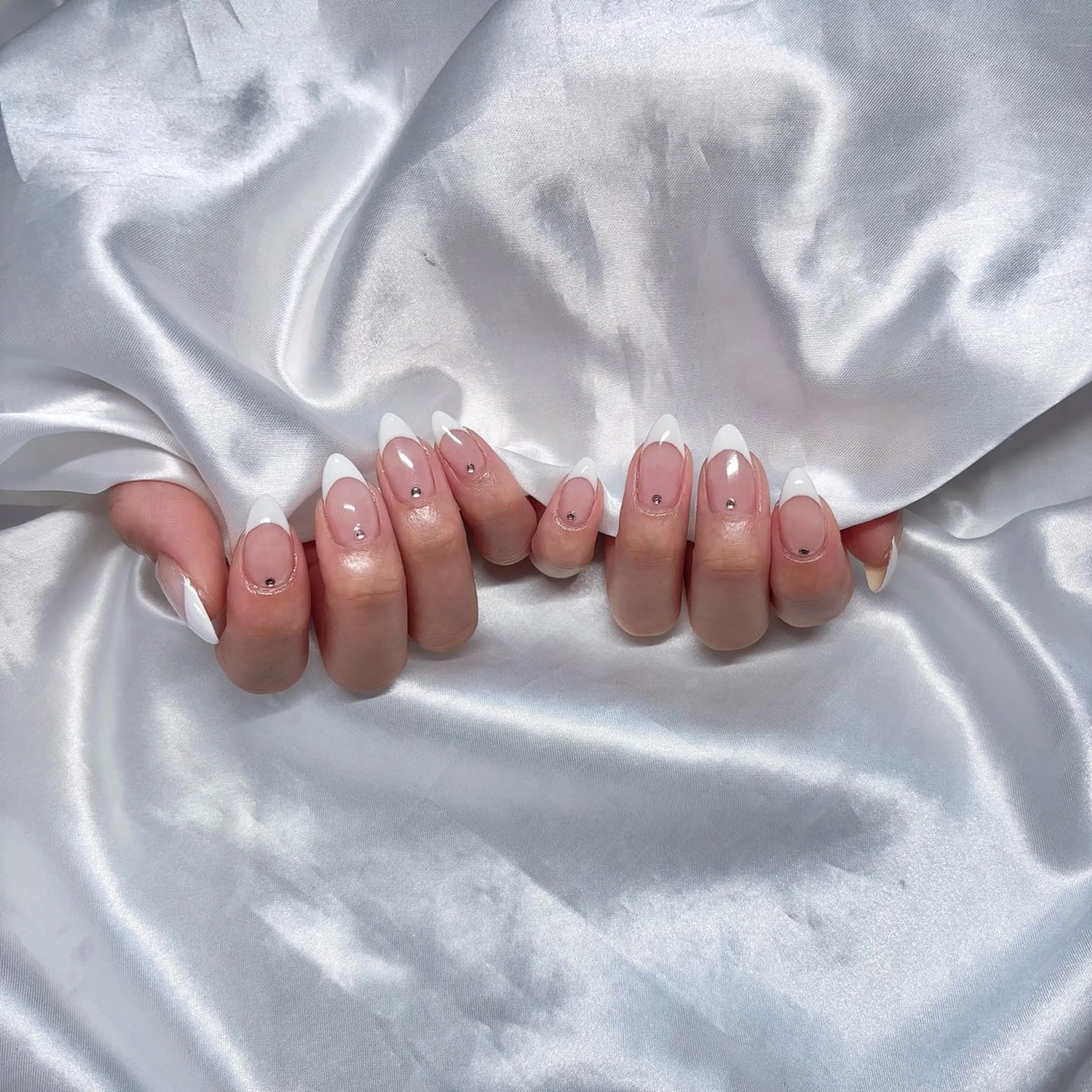 ネイル フレンチネイル Lance nail Minaのネイルデザイン
