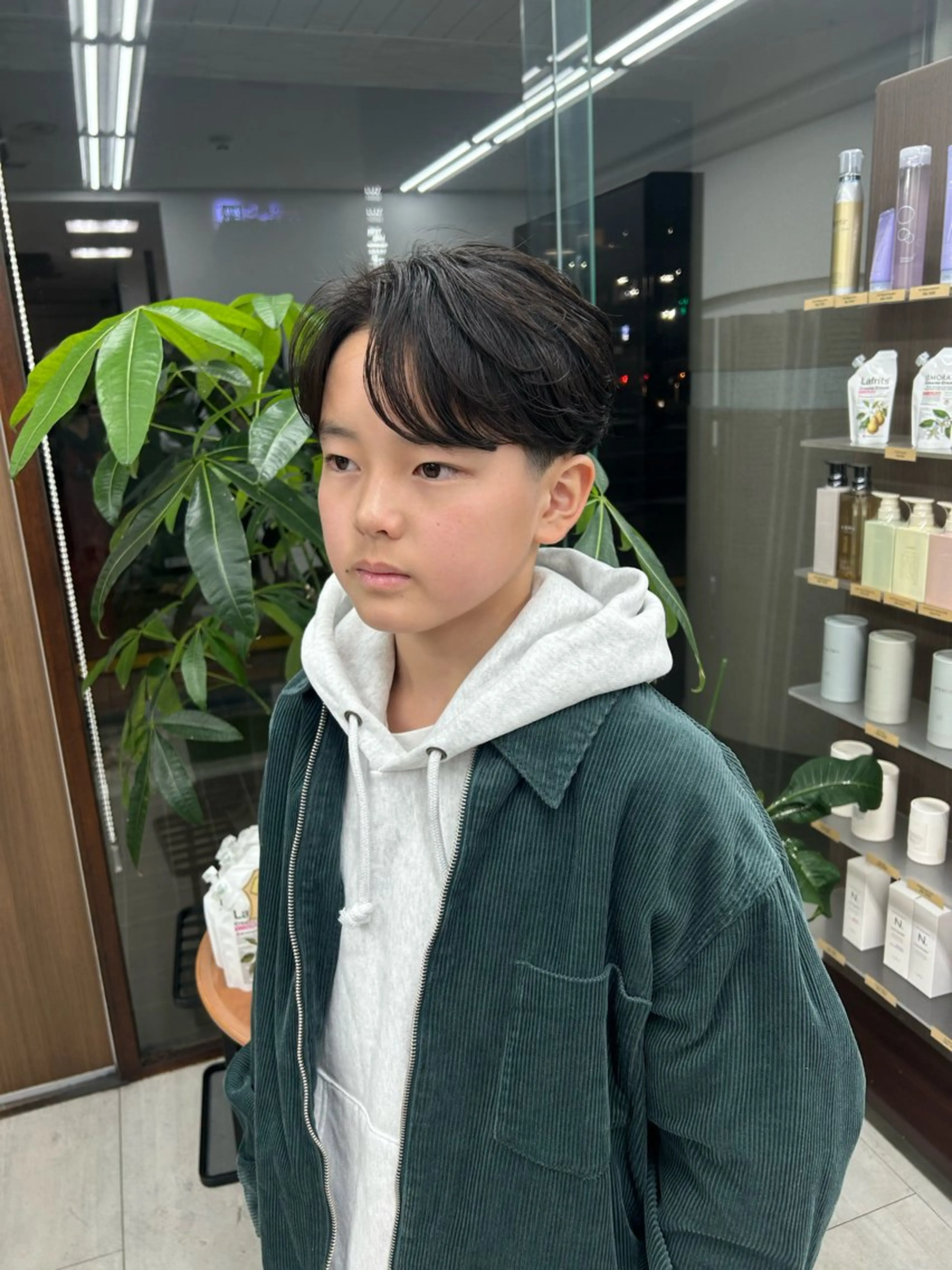 ショート パーマ メンズ フェザーパーマ メンズパーマ ニュアンスパーマ カット パーマ トレンドメンズパーマ /タカシマダイスケのヘアスタイル