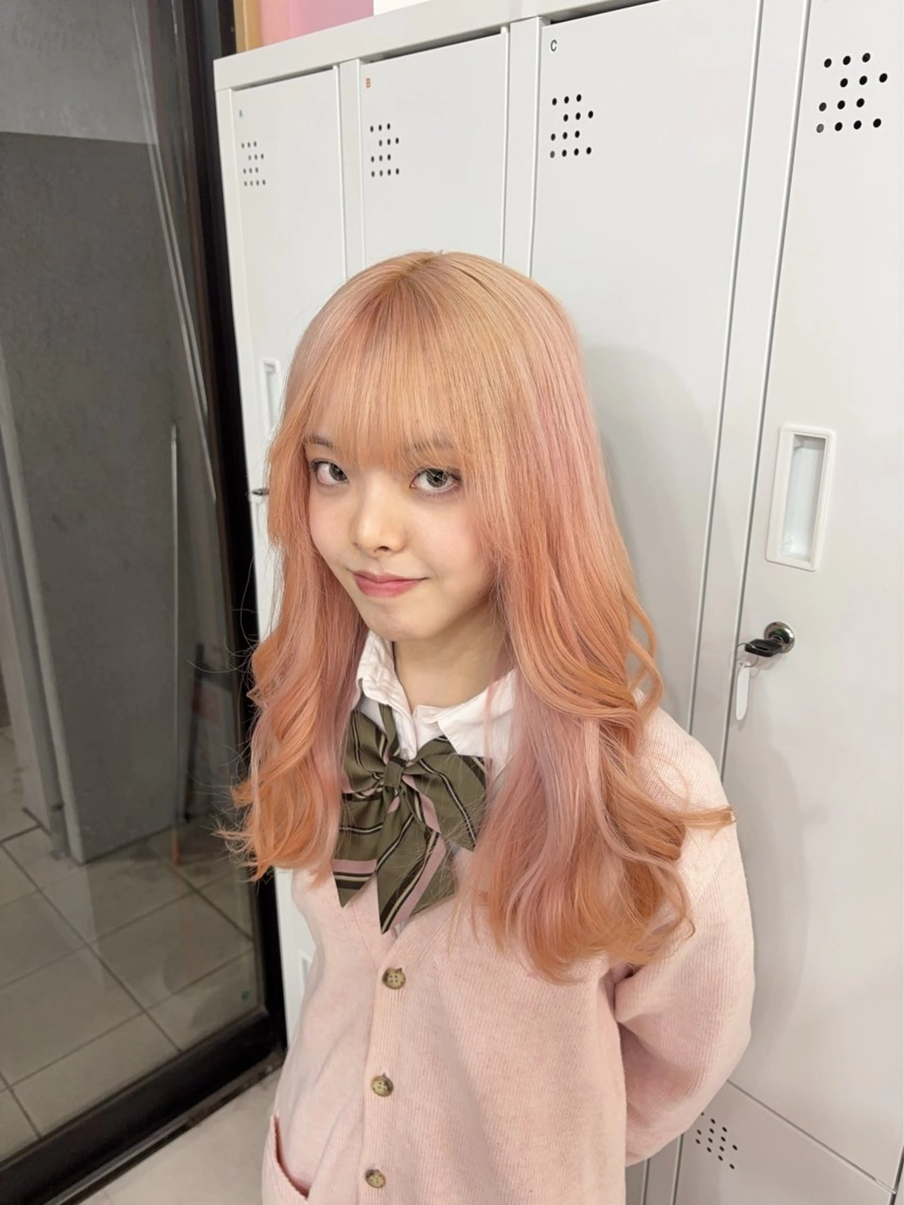 セミロング カラー ヘアカラー トリートメント アイドル級girly 🎀Ramu🎀のヘアスタイル