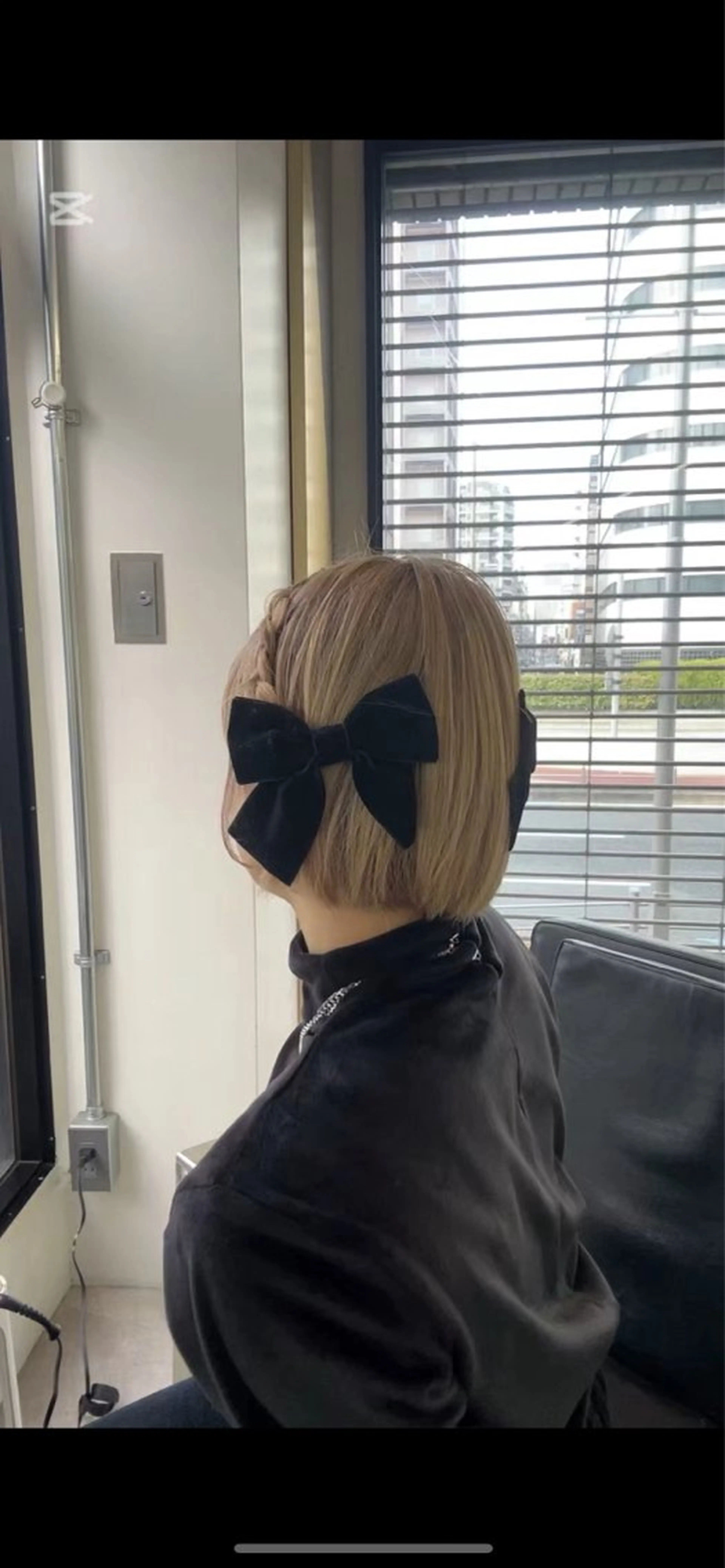 ショート ヘアカラー CHARLES DESSIN所属・神宮前 ／吉田日和のヘアスタイル