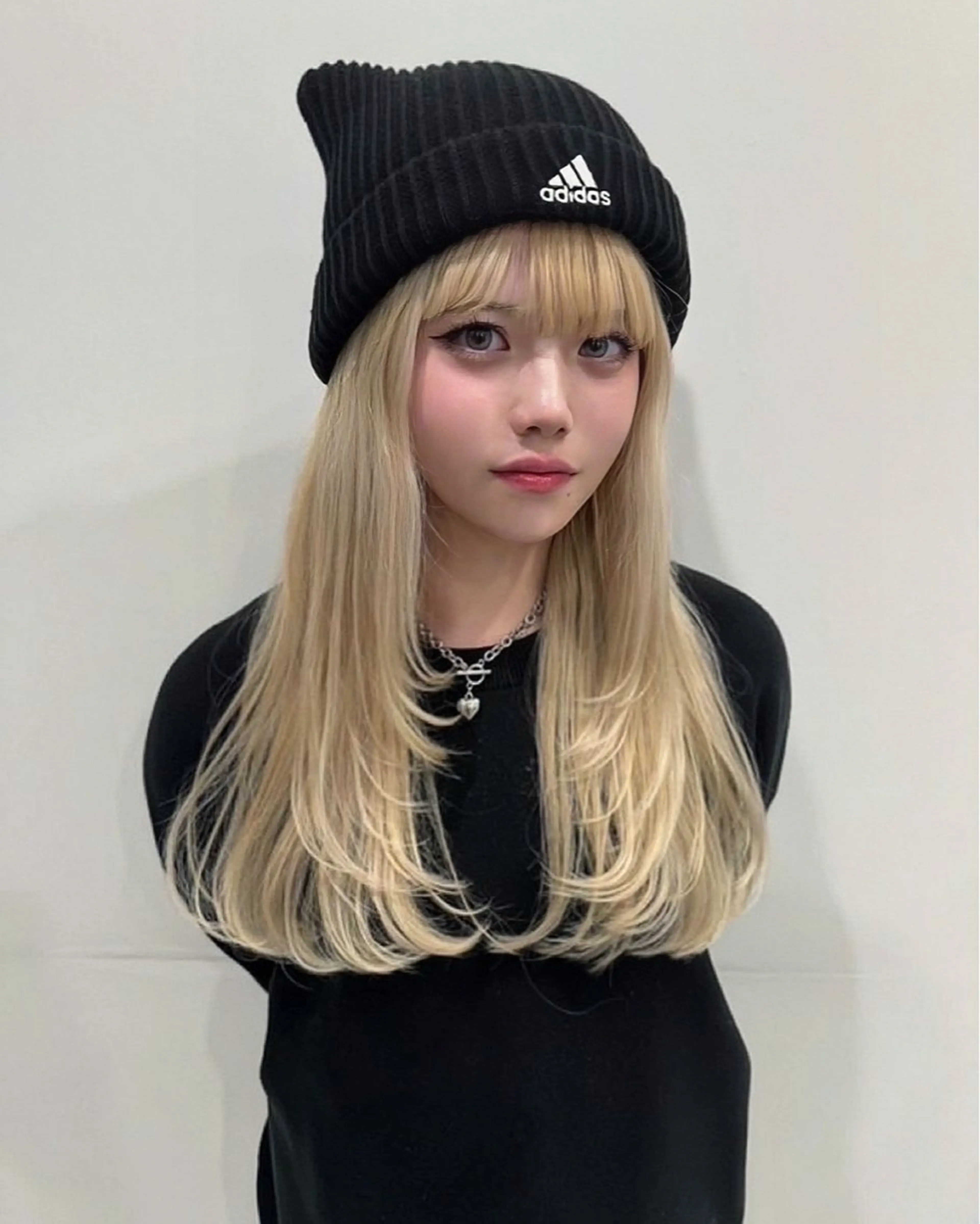 【💗ラブジュアリープラン💗】トレンドレイヤー韓国カット+ブリーチありorなしダブルカラー+髪質改善トリートメント🫧の写真