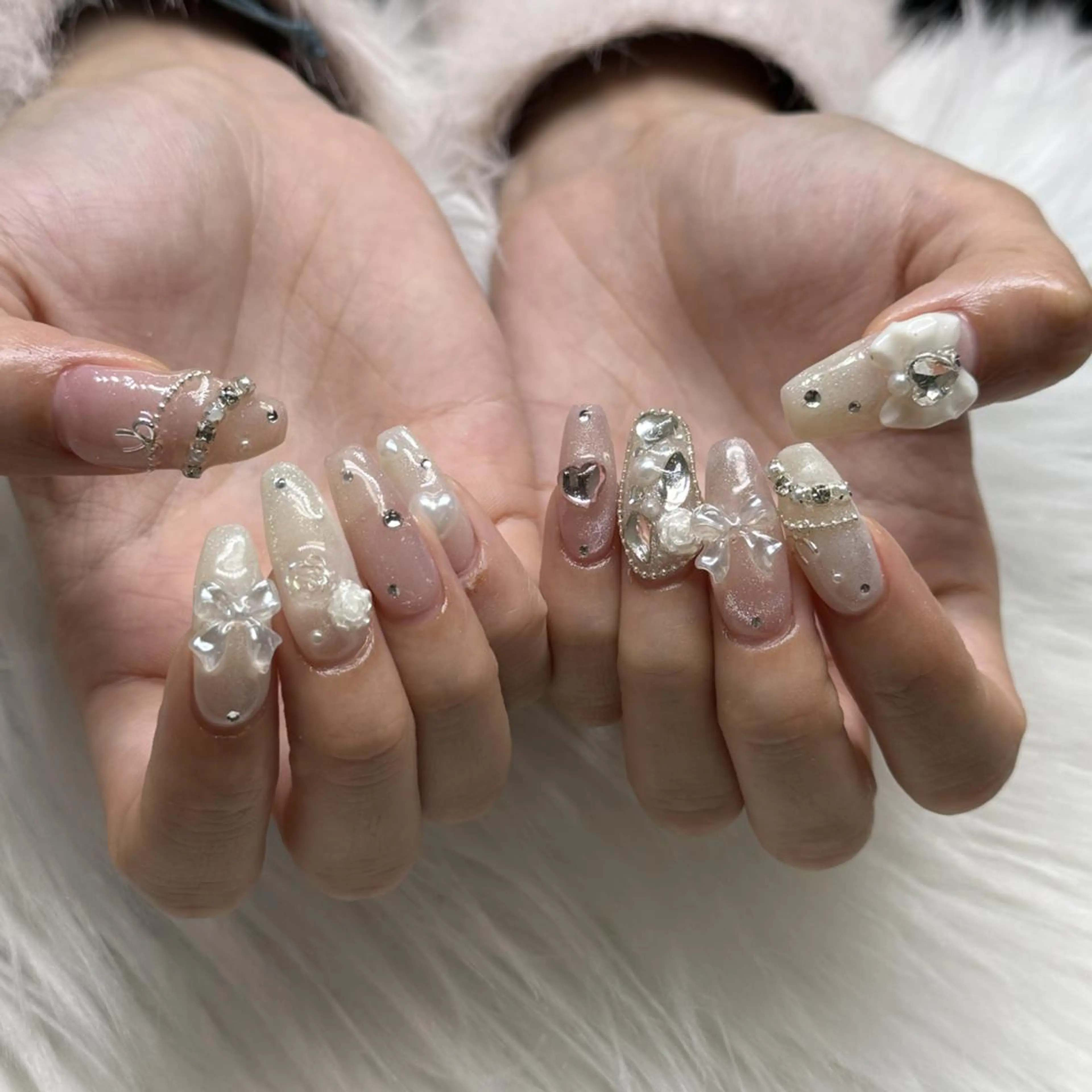 ネイル ハンドネイル Ada立川店🫧宮田 美桜のネイルデザイン