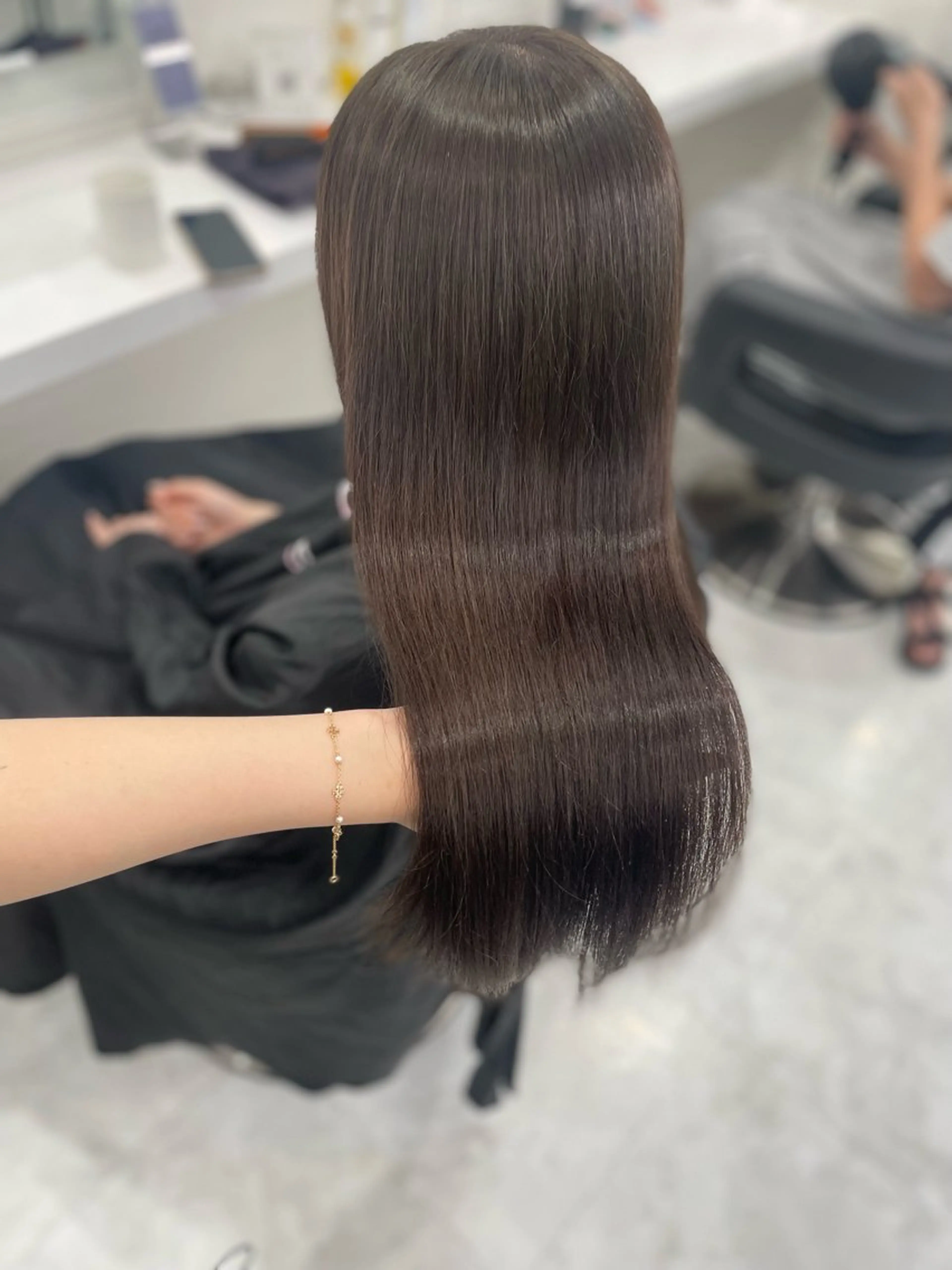 セミロング ヘアカラー トリートメント 🤍韓国🤍大人っぽ ベージュ🤍ブラウンのヘアスタイル