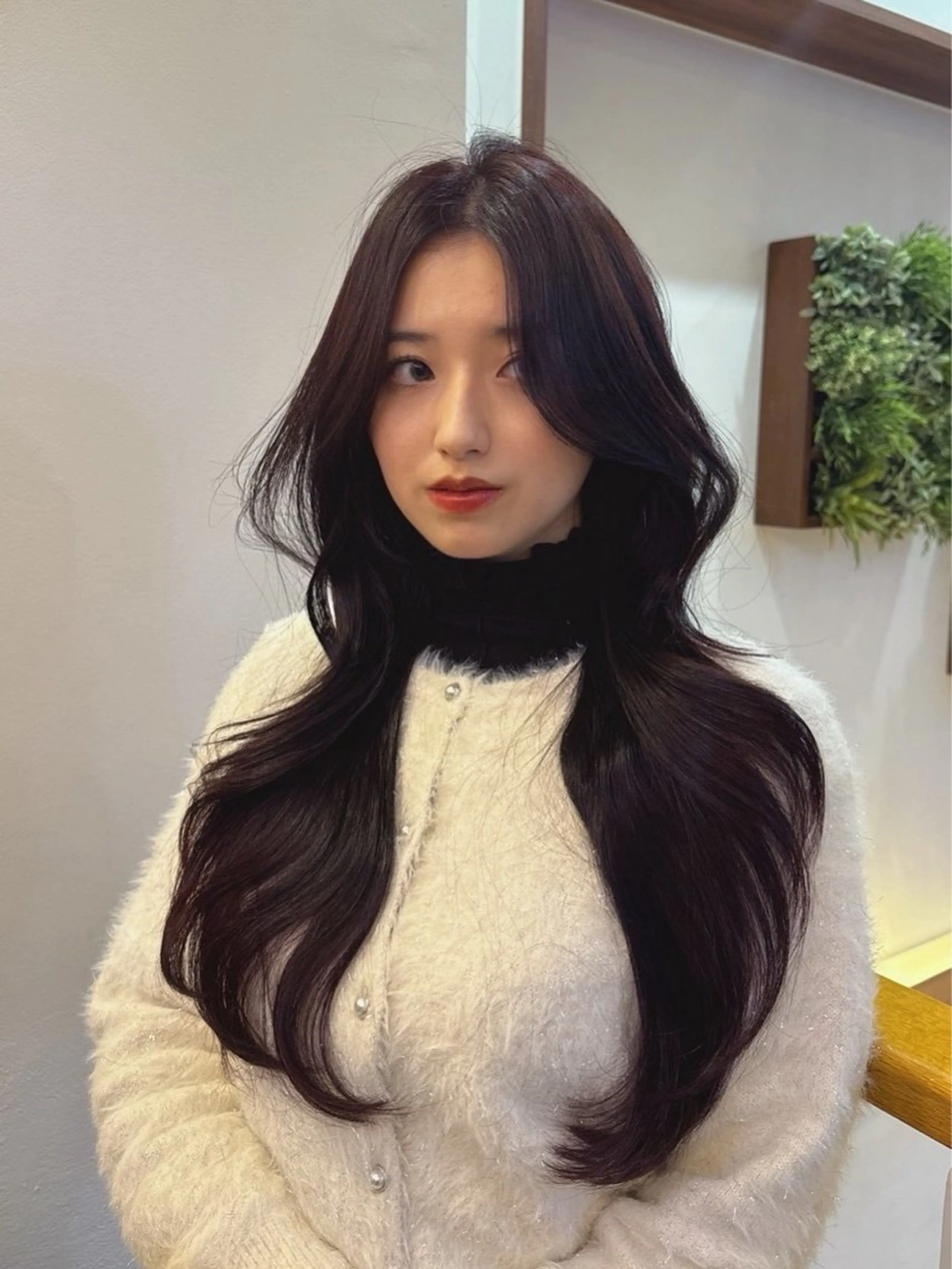 ロング カラー レッドカラー レイヤーカット カット ヘアカラー トリートメント レイヤーカット /髪質改善/千葉怜寿のヘアスタイル