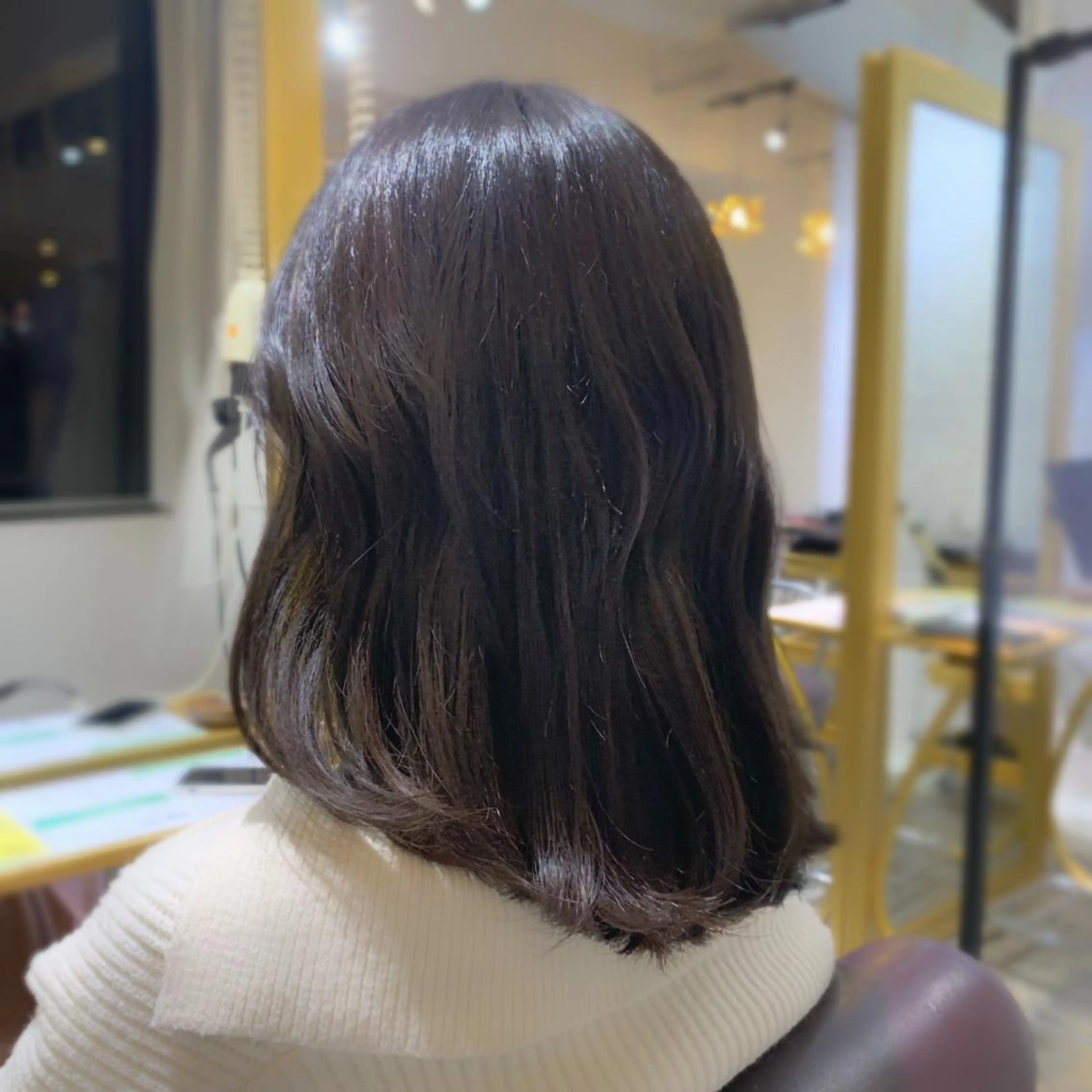 ミディアム カラー ブラウンカラー オリーブブラウン ヘアカラー 韓国ヘア/縮毛矯正 🧡艶カラーSakiのヘアスタイル