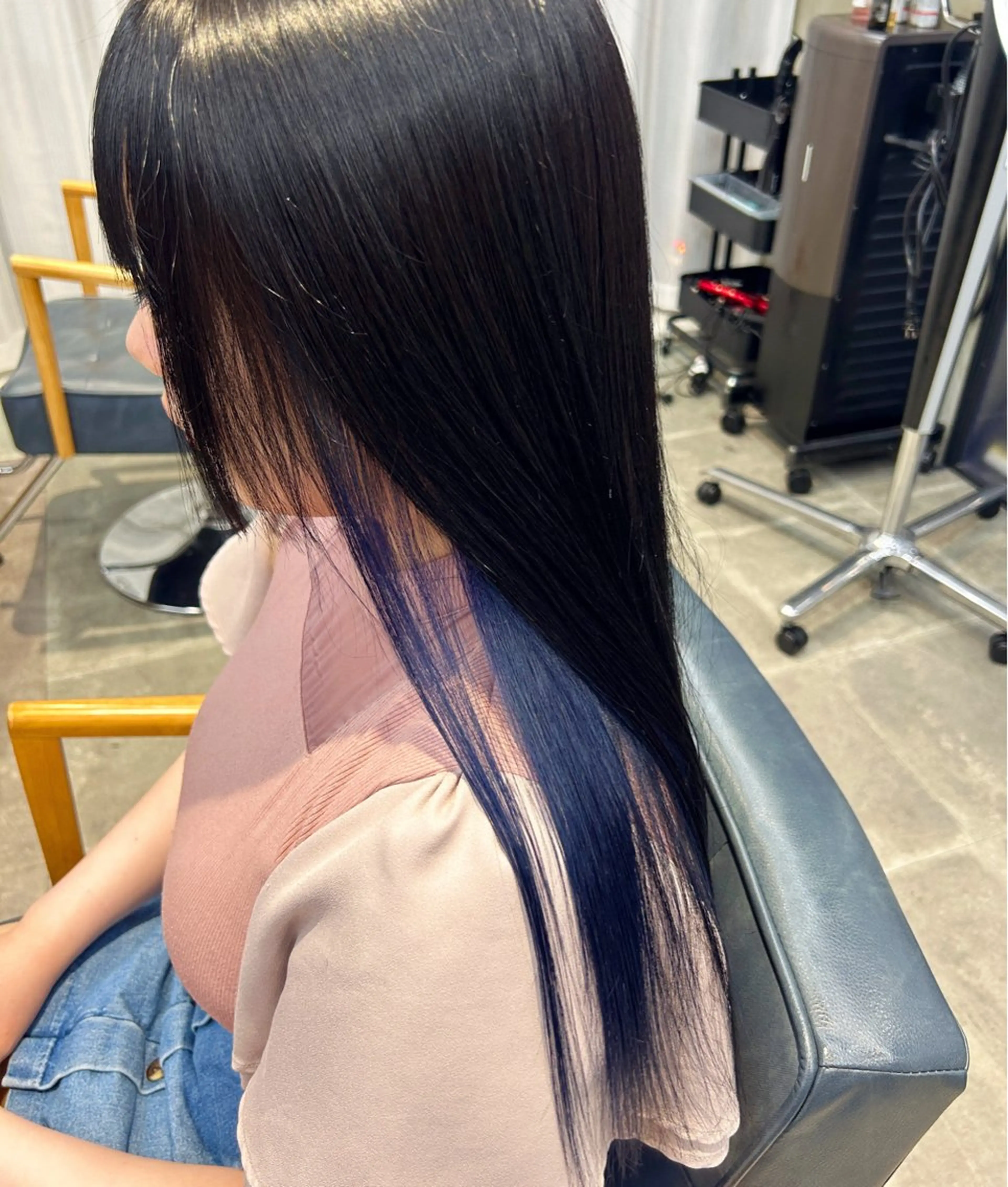 ロング カラー ヘアカラー トリートメント newi梅田🫧韓国 ヘア🫧sakiのヘアスタイル