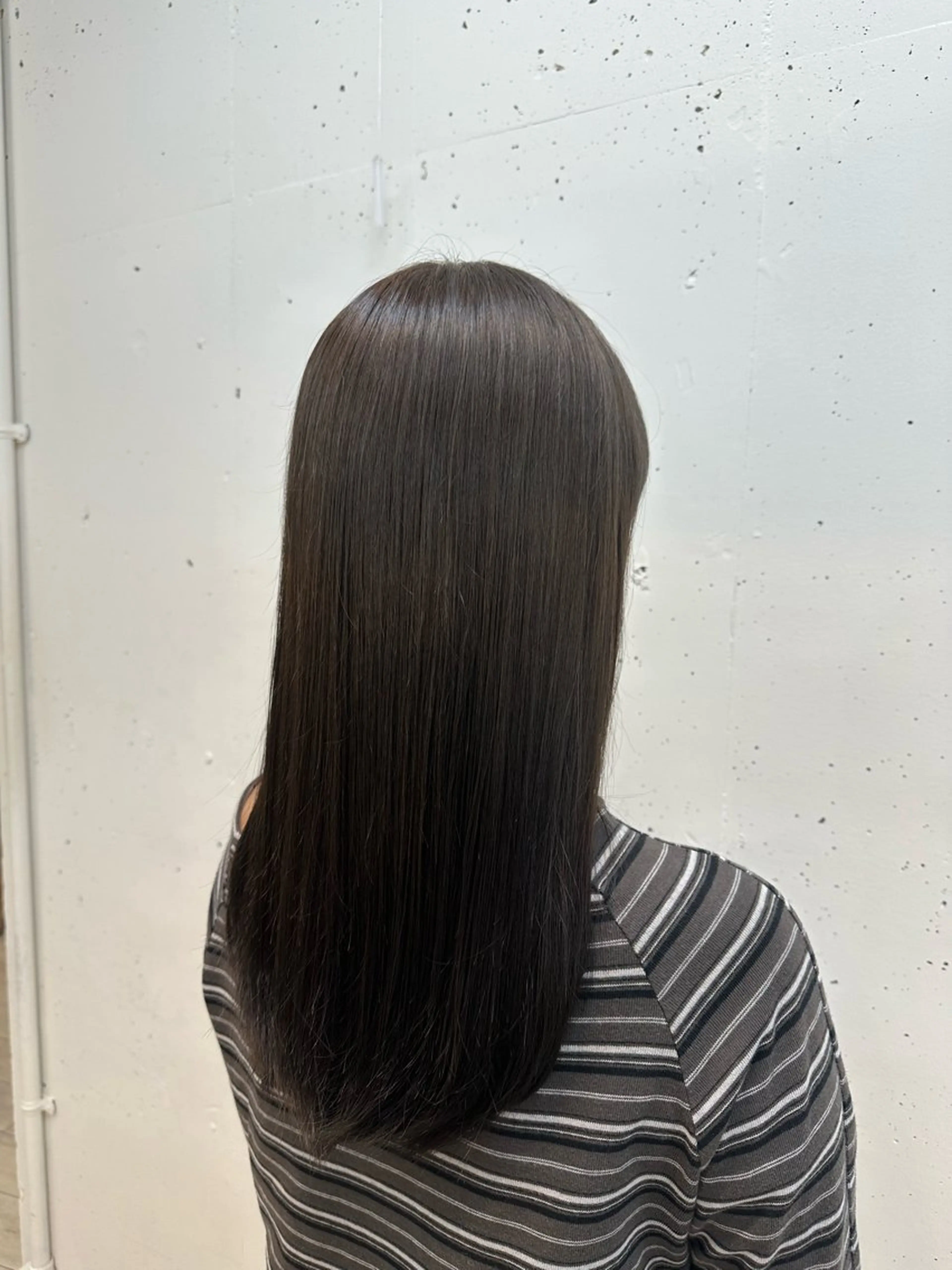 セミロング トリートメント ノグチ サクヤのヘアスタイル
