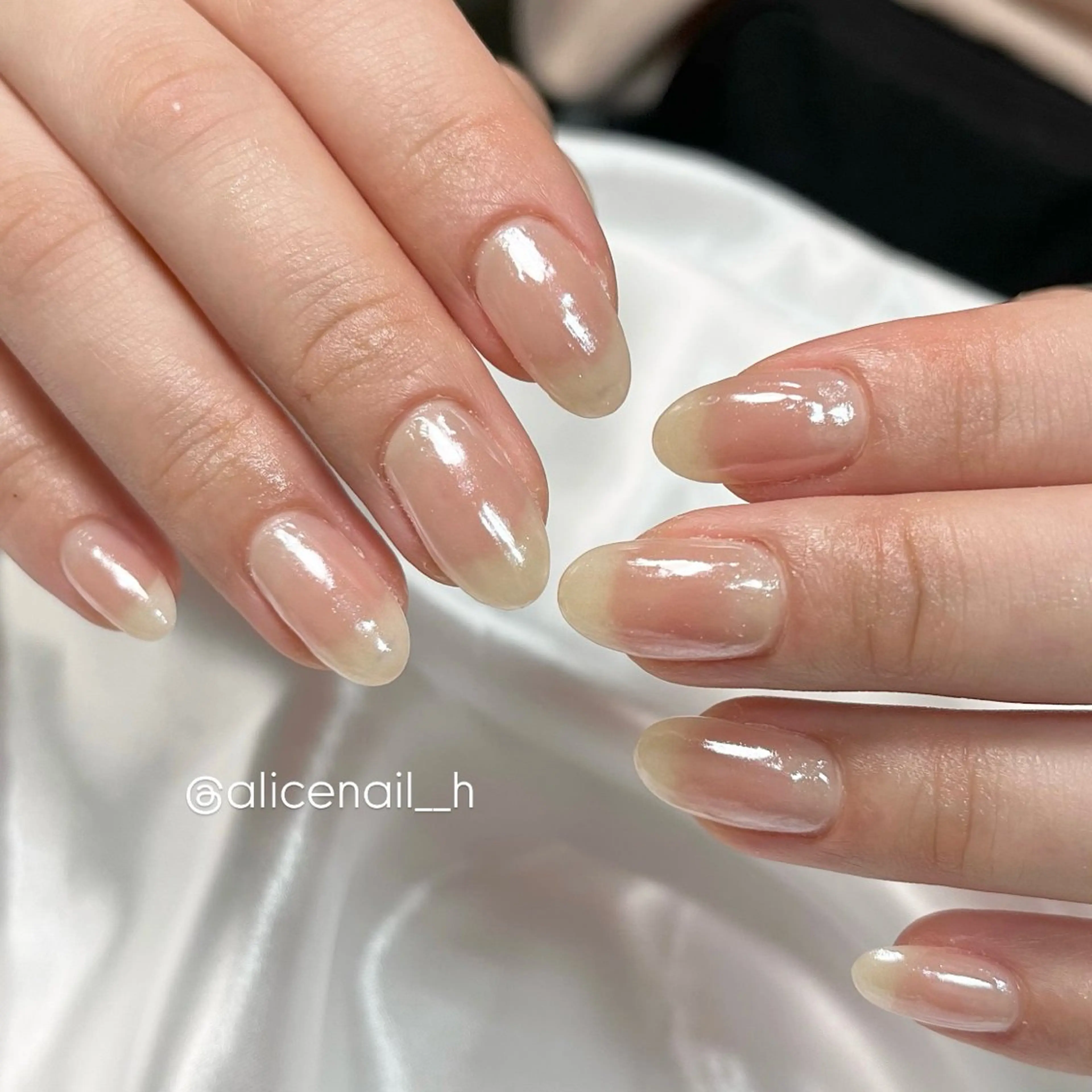 ネイル ミラーネイル private nailsalon Alice所属・Alice / Nanaのネイルデザイン