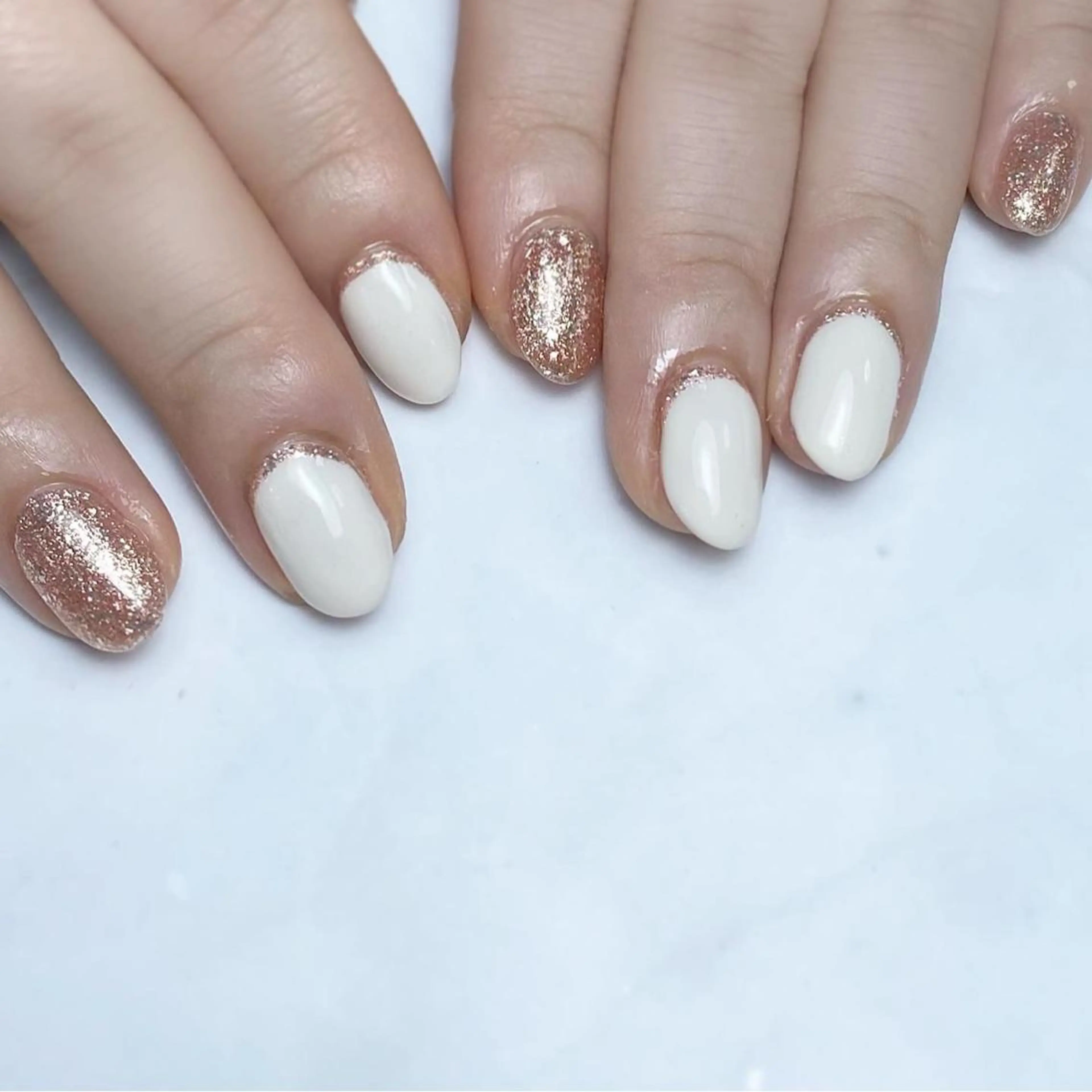 ネイル オフィスネイル ホワイト Nail ameria megu所属・ameria meguのネイルデザイン