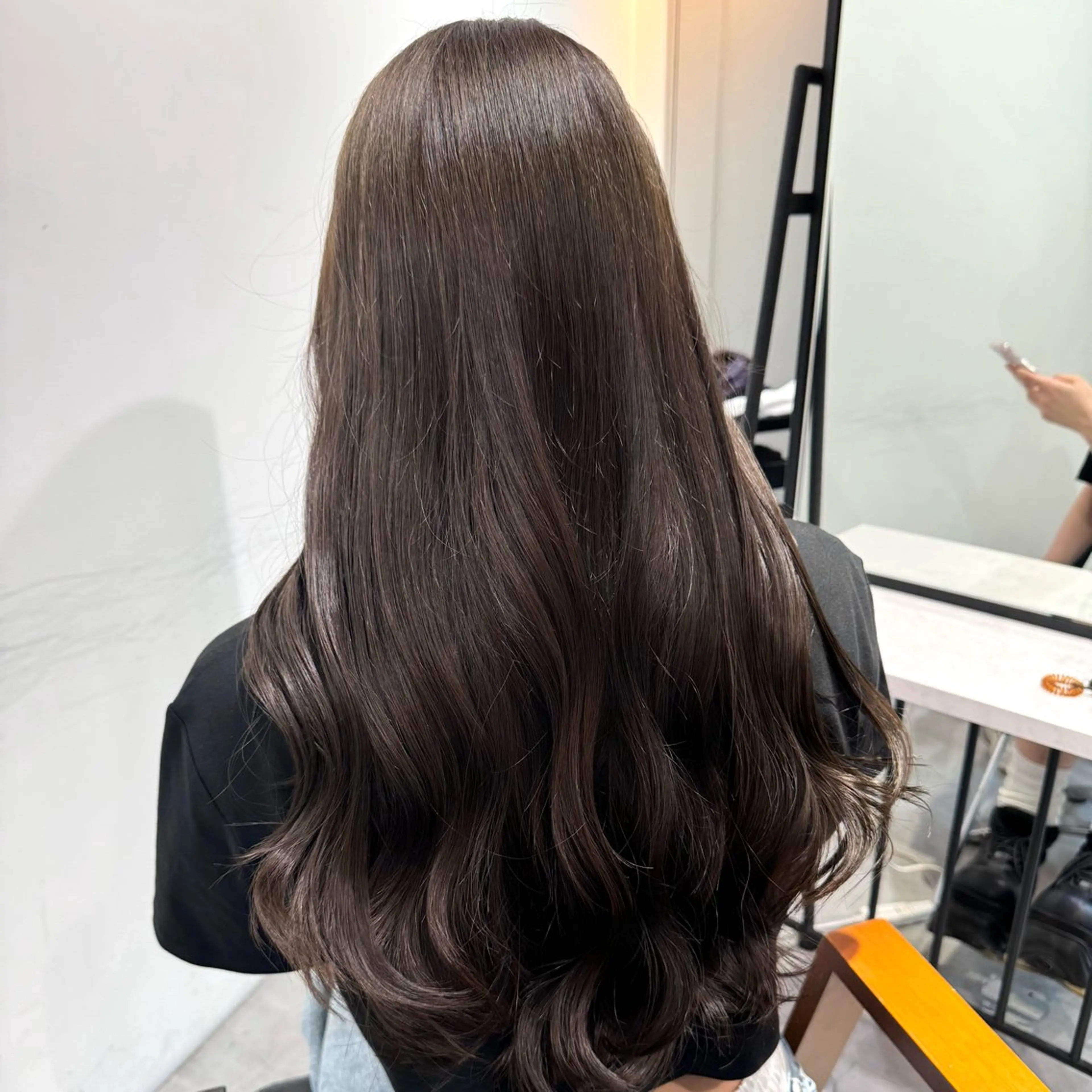 ロング カラー ヘアアレンジ ヘアカラー ブリーチなしカラー /ベージュ/安形翔のヘアスタイル