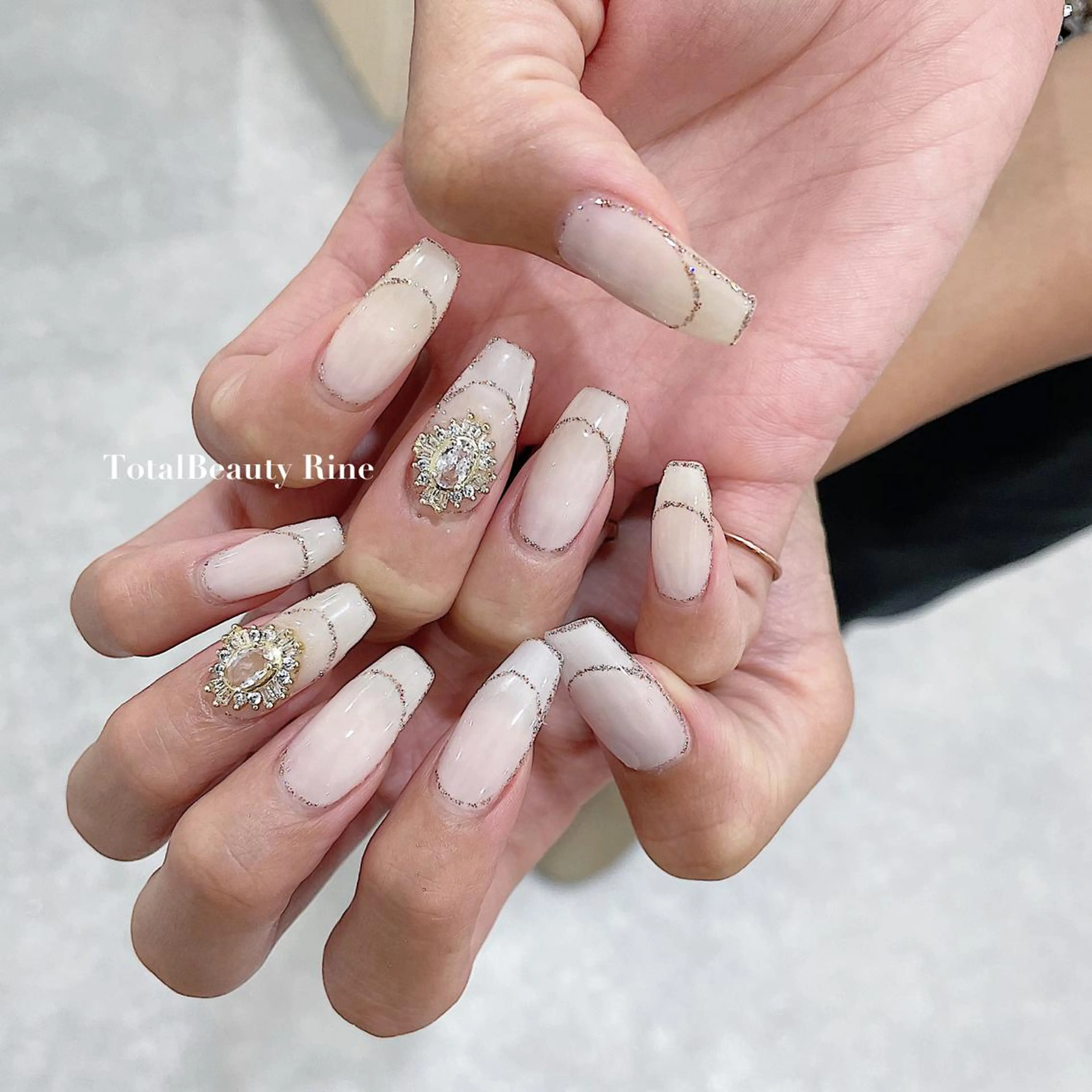ネイル nail&eyelash Rine所属・Rine (リネ)のネイルデザイン
