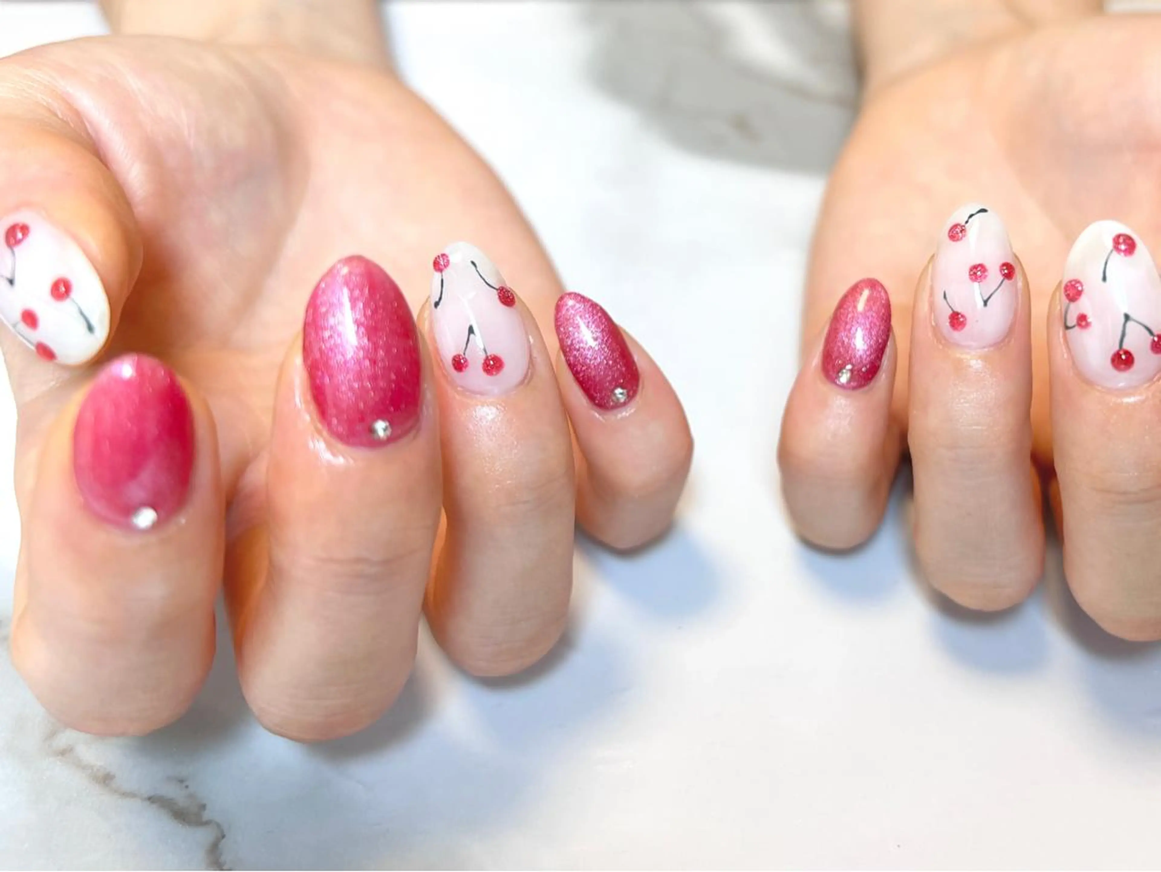 ネイル アートネイル フレンチネイル ジェルネイル マグネットネイル 持ち込み ネイリスト シンのネイルデザイン