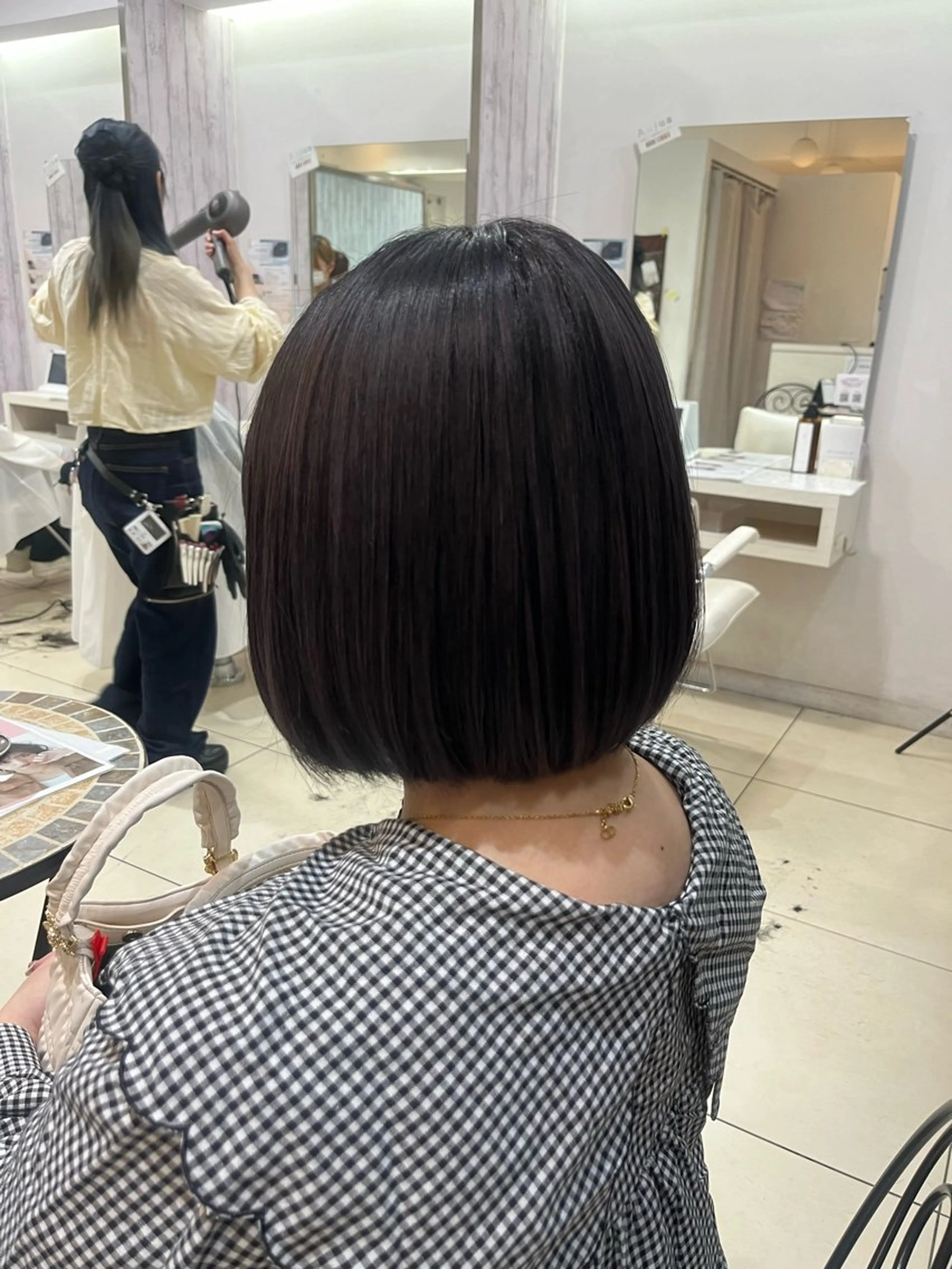 ミディアム カラー 黒髪 ブリーチ ラベンダーカラー カット ヘアカラー 🌿似合わせブリーチ 山岸樹璃🌿のヘアスタイル