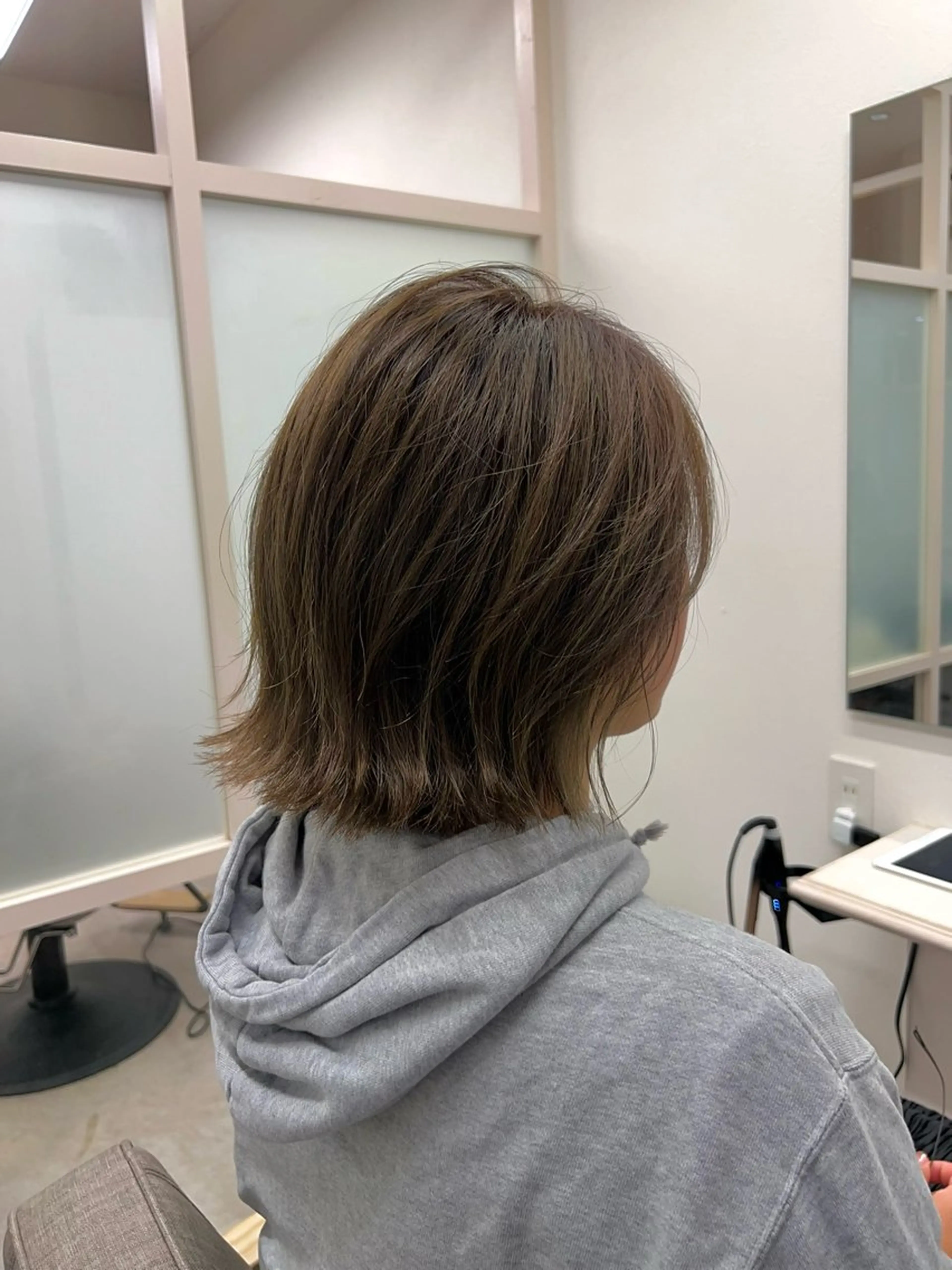 ミディアム 🍀似合わせカット /艶々カラー🫧八木のヘアスタイル