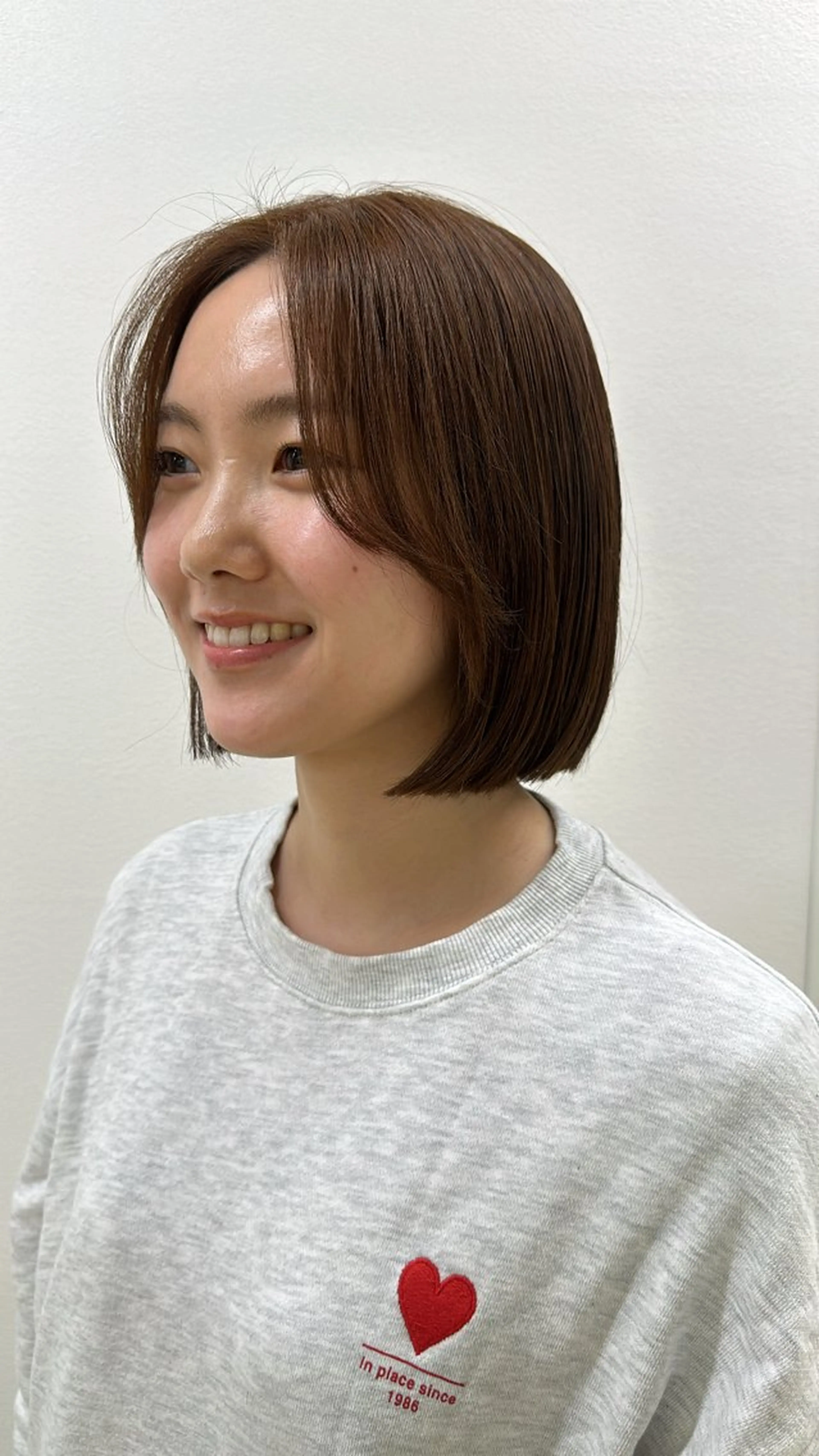 ミディアム カット ヘアカラー トリートメント 韓国/ヘアアレンジ/ 髪質改善/夏美のヘアスタイル