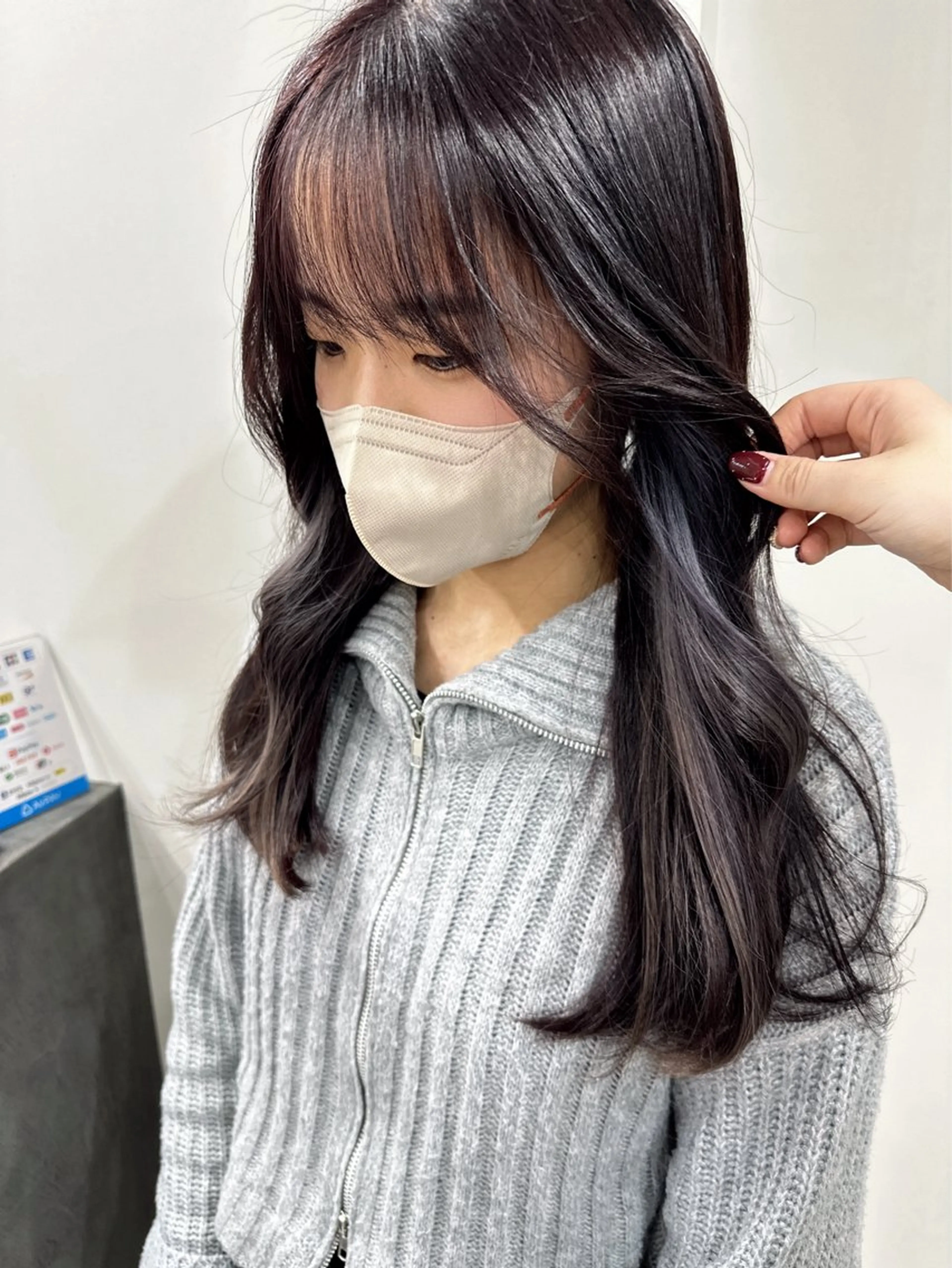 セミロング カラー さあや 【透け感/艶感】のヘアスタイル