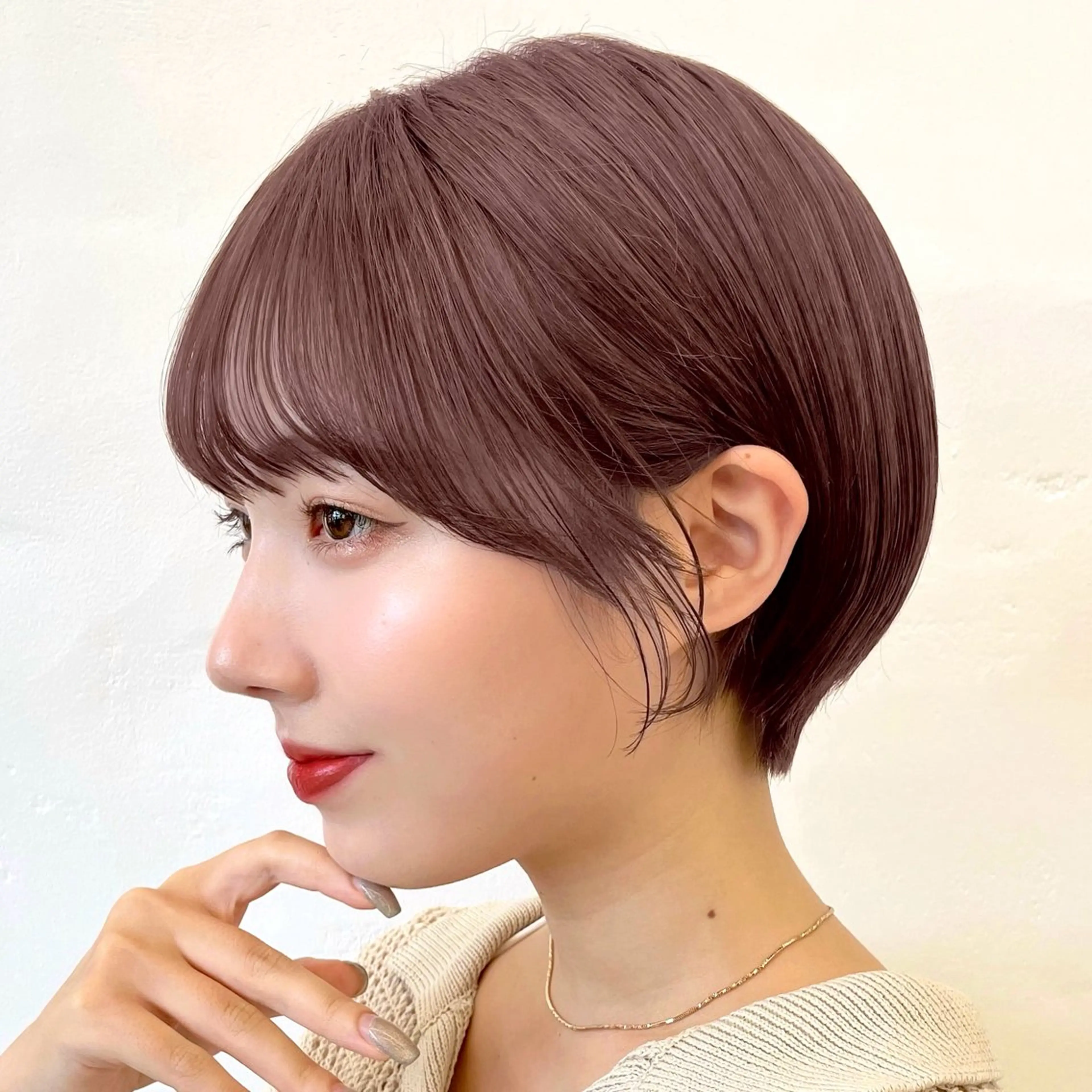 ショート カラー ベージュカラー ブリーチ ボブ/レイヤー/ 艶髪/HANA💗のヘアスタイル