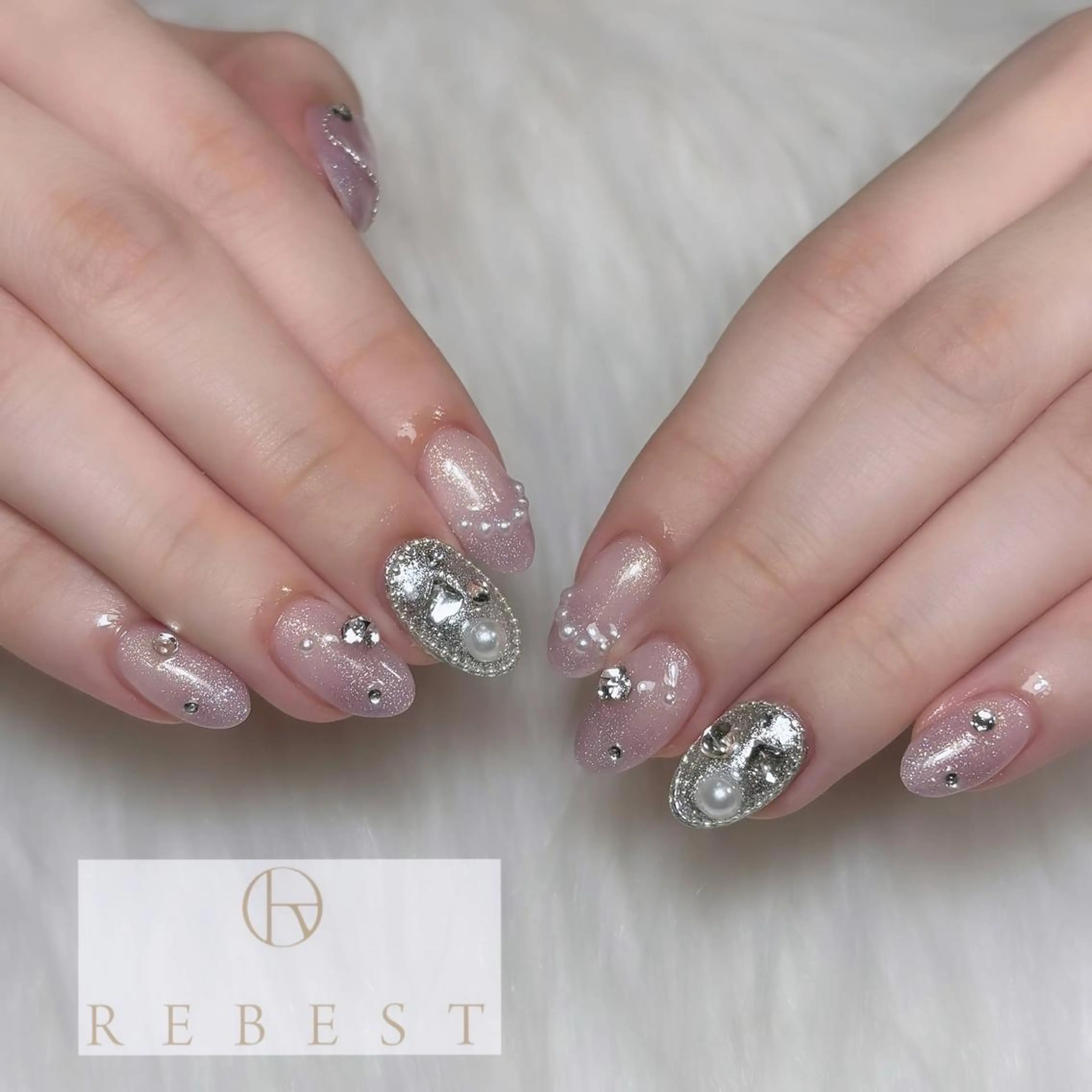 ネイル リーベスト ネイル💅のネイルデザイン