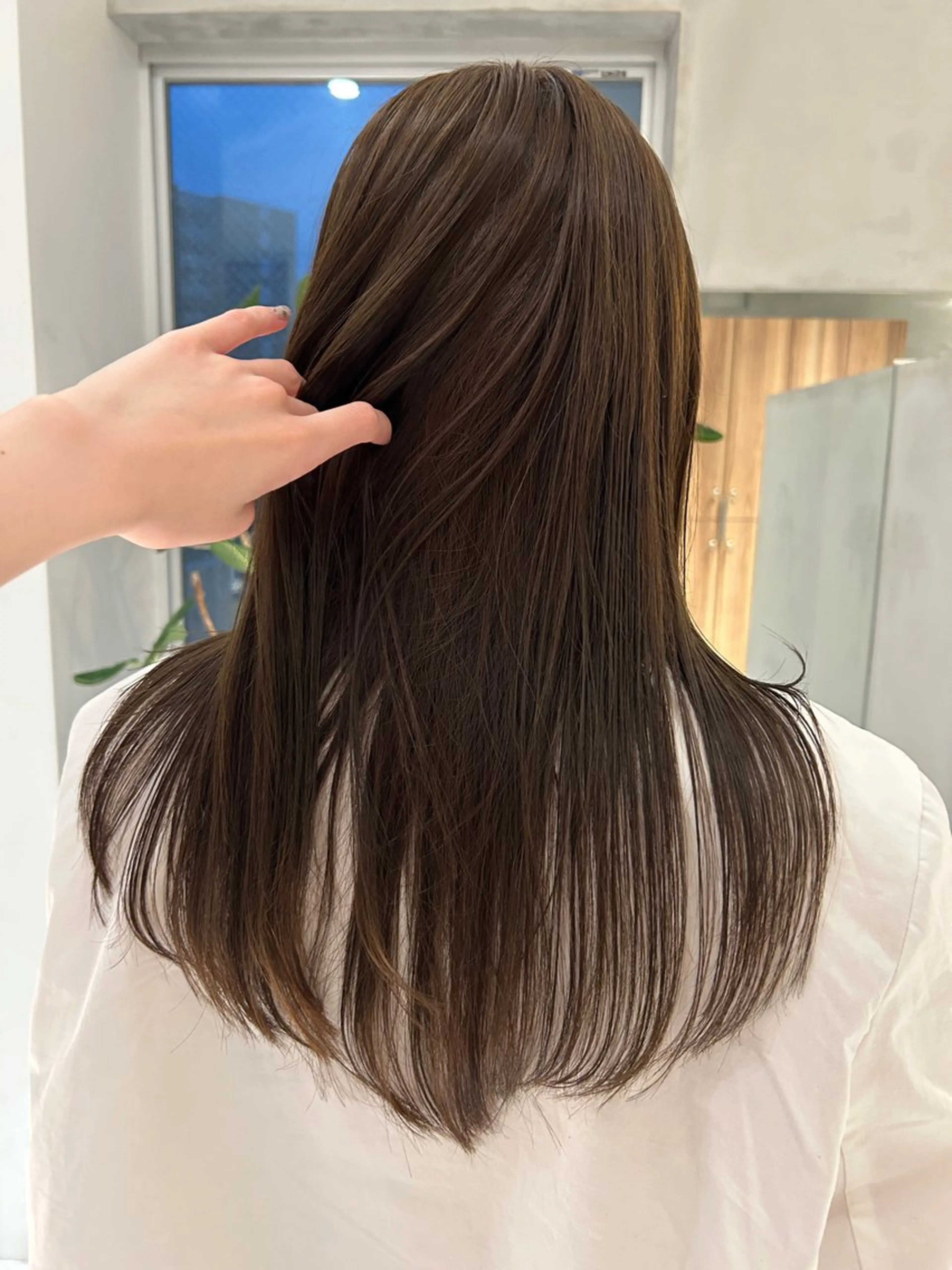 ロング ヘアカラー れんか/透明感/オリ ーブ/ベージュ🤎のヘアスタイル