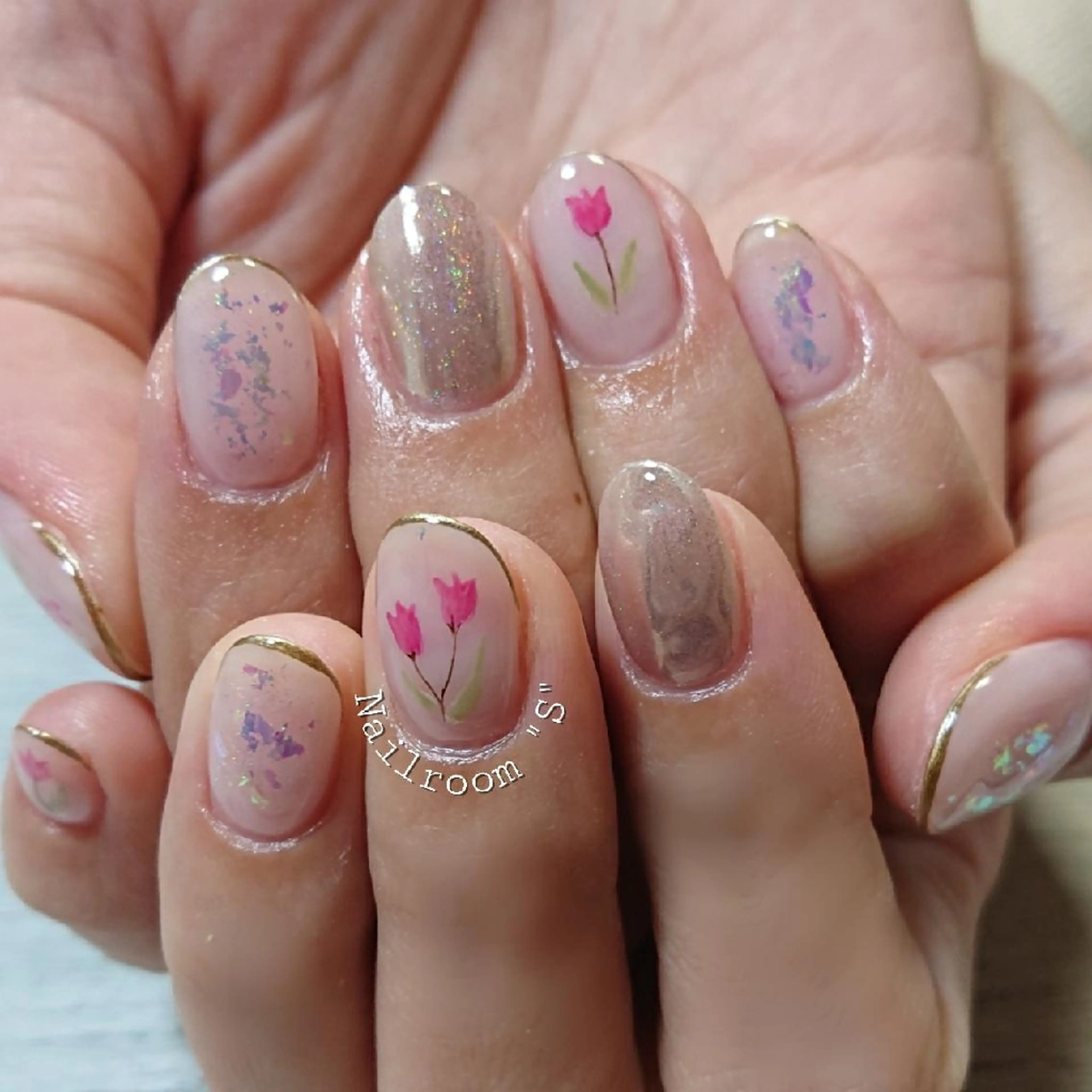 ネイル ガーリー ニュアンスネイル ハンドネイル ハンドケア Nail room  "S"  SAKAIのネイルデザイン