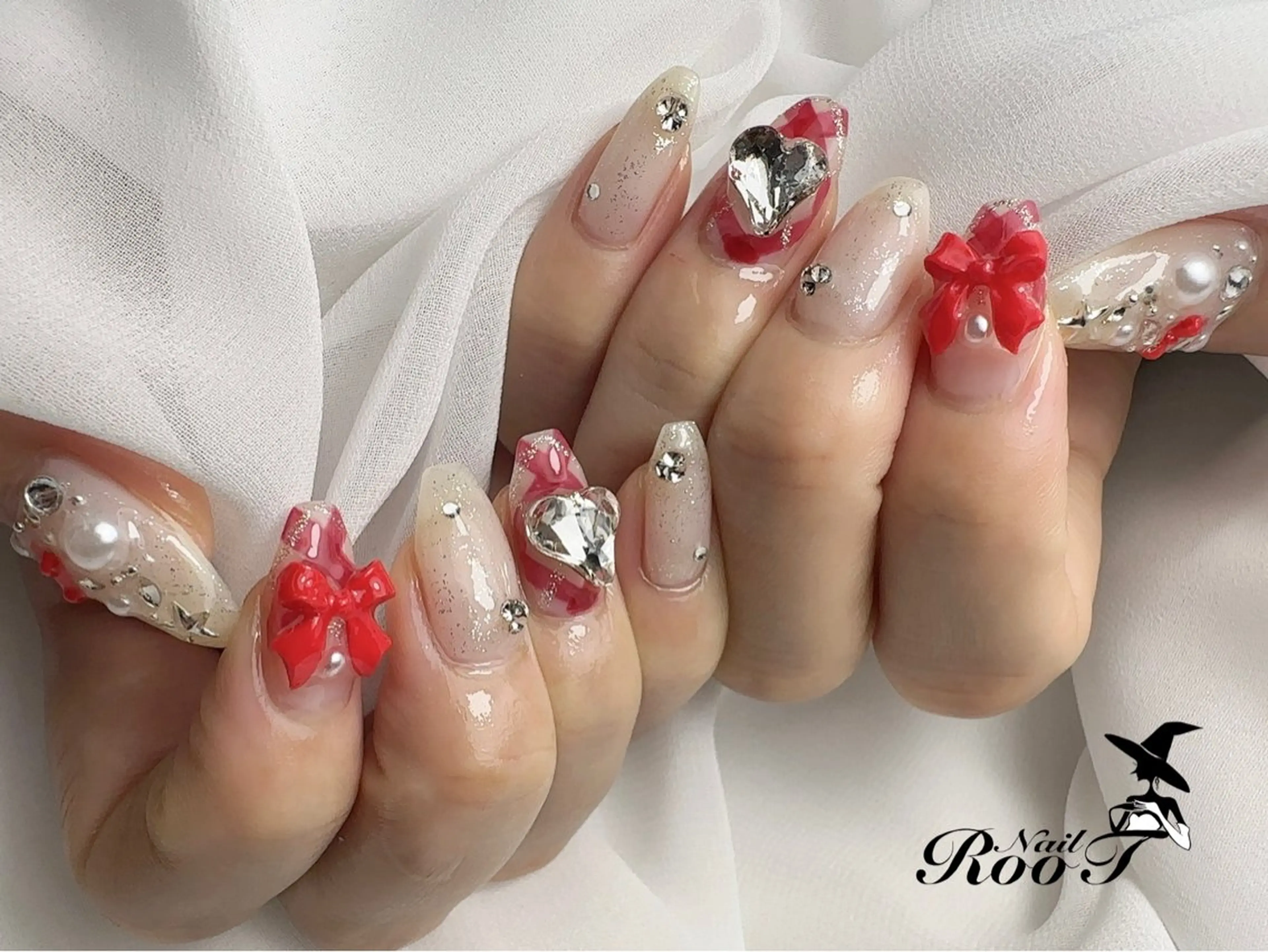 ネイル ハンドネイル RooT Nailのネイルデザイン