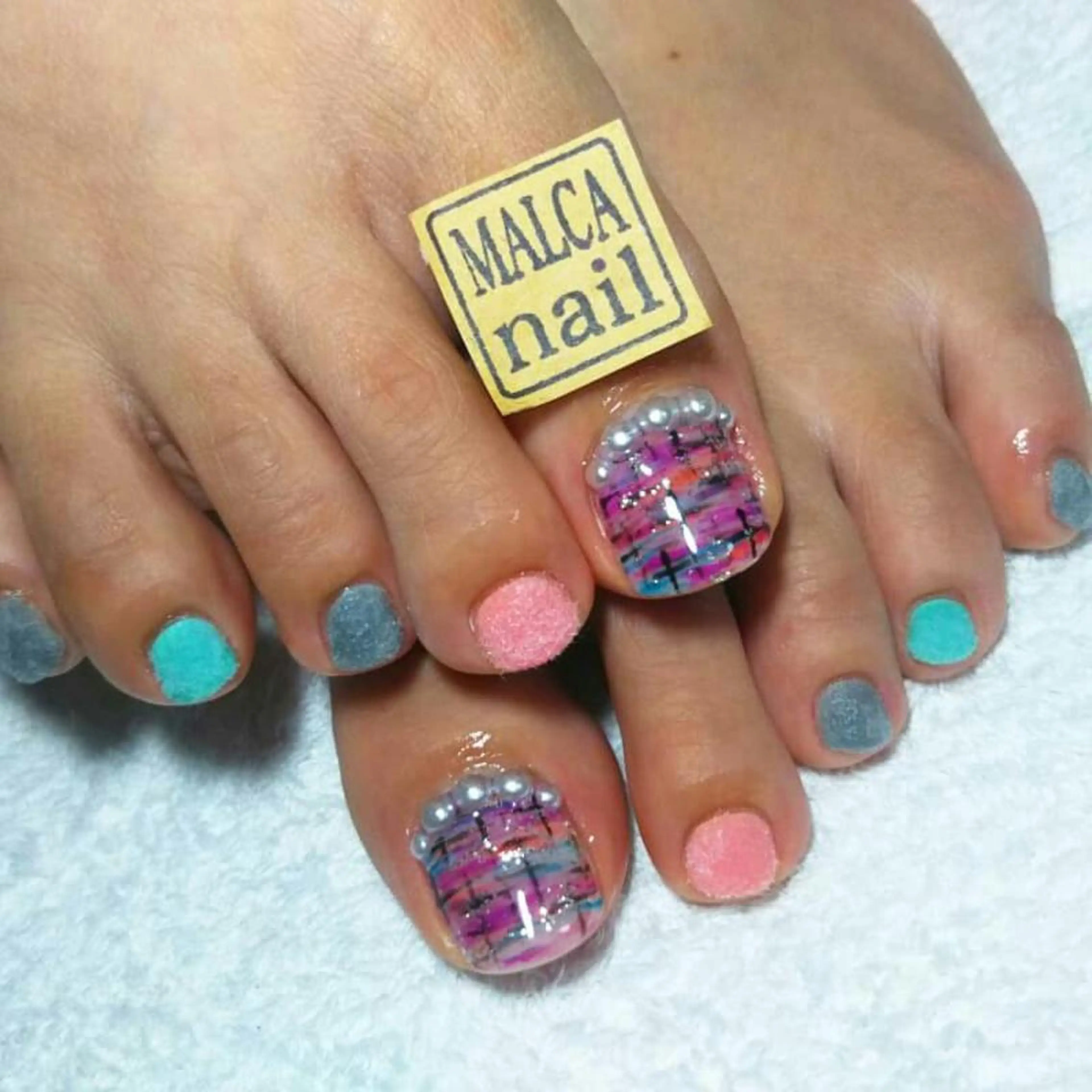 ネイル メンズ カラー キッズ パーマ ヘアアレンジ マツエク・マツパ MALCAnail(マルカネイル)所属・荒木 莉奈のネイルデザイン