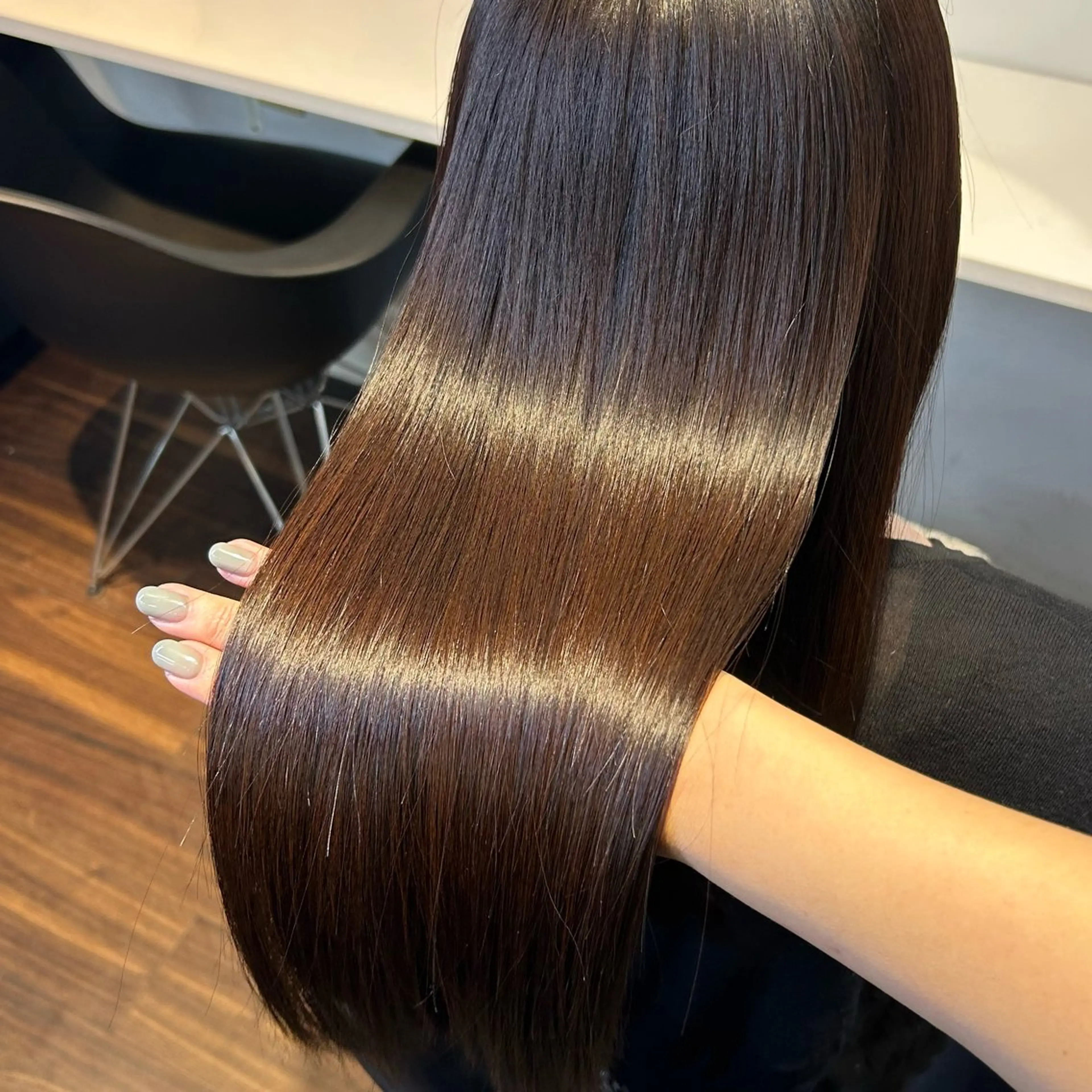 セミロング カラー ヘアアレンジ カット ヘアカラー 縮毛矯正 トリートメント 韓国ヘア×髪質 改善🇰🇷シオリのヘアスタイル