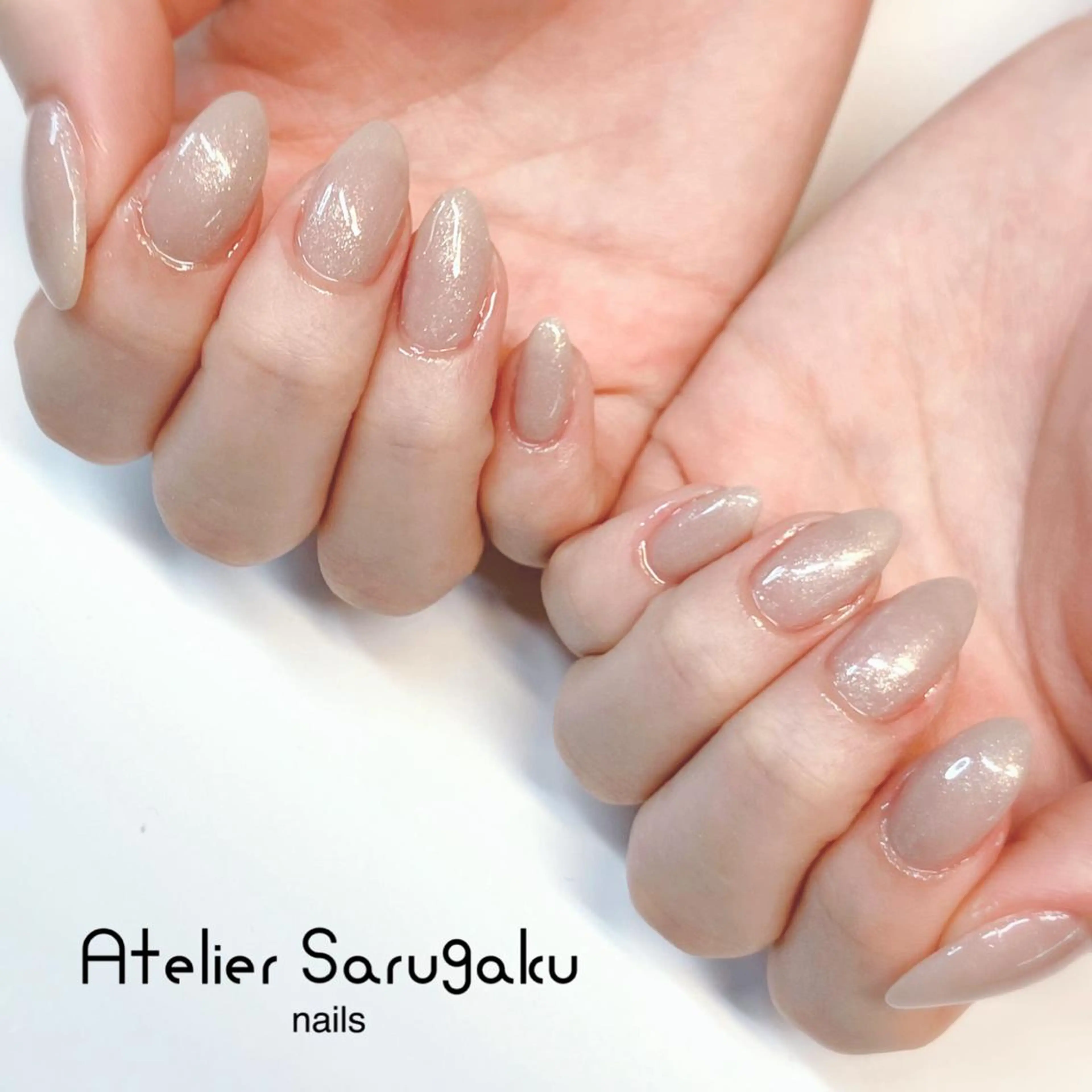ミディアム ハンドネイル sususu. shiomiのネイルデザイン