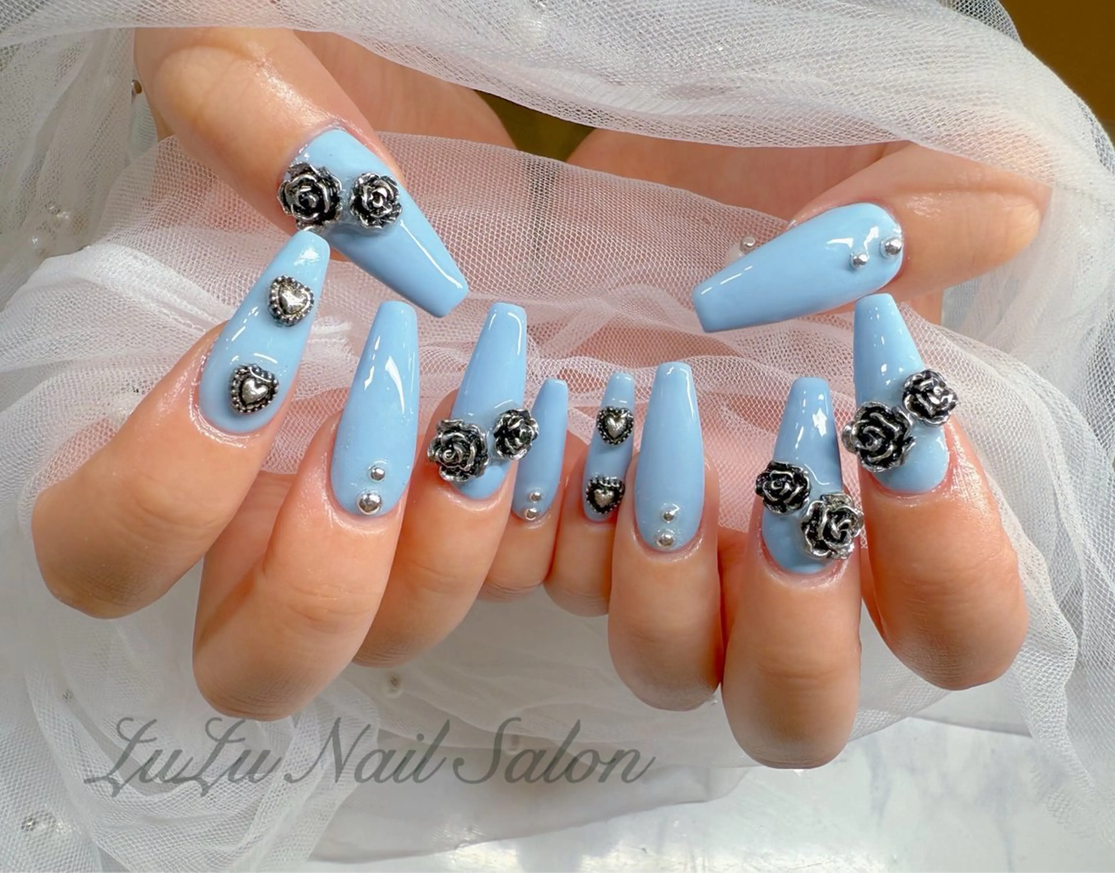 ネイル ハンドネイル LULU Nail Salon 新宿所属・LU LU NailSalonのネイルデザイン